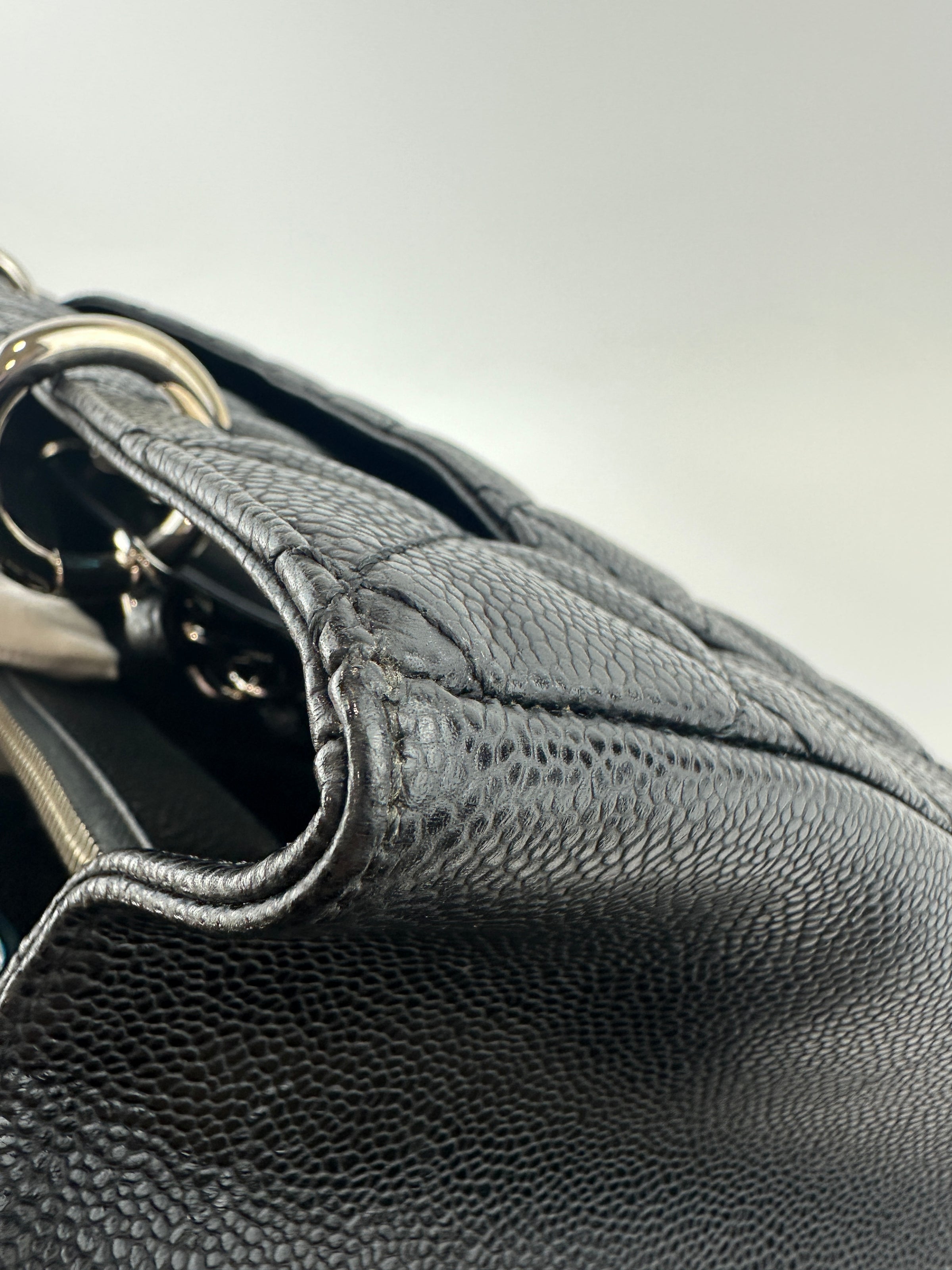 GST Black Caviar SHW