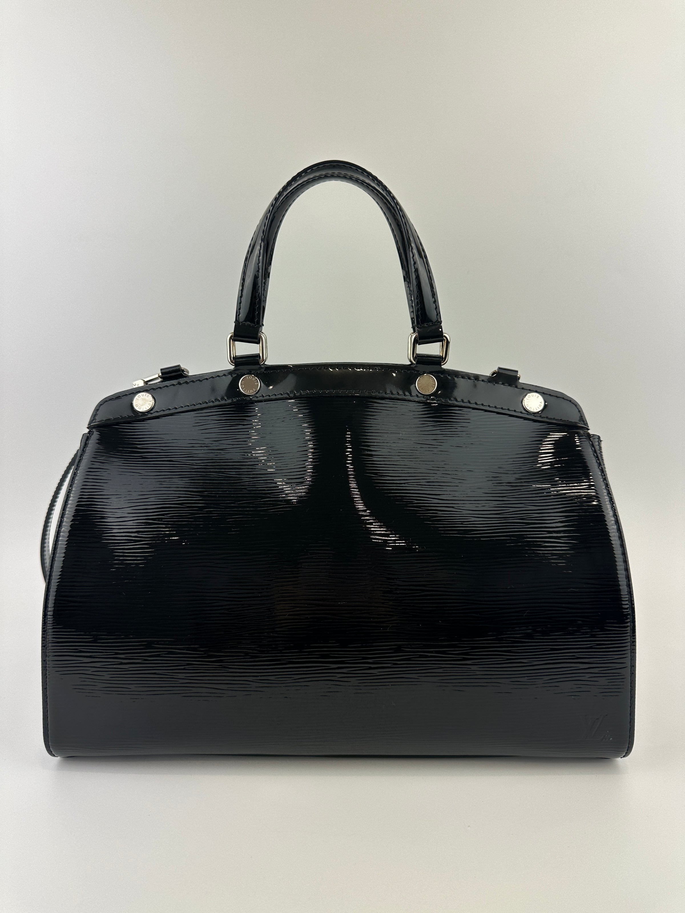 M40328 Brea MM Black Electric Epi Leather