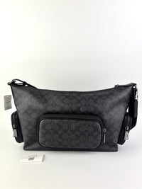 CCG18 Finn Crossbody Bag With Pockets In Signature Canvas Black