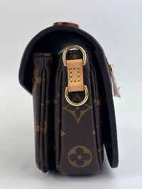 M46279 Pochette Metis East West Monogram Canvas (Microchipped) - Glampot