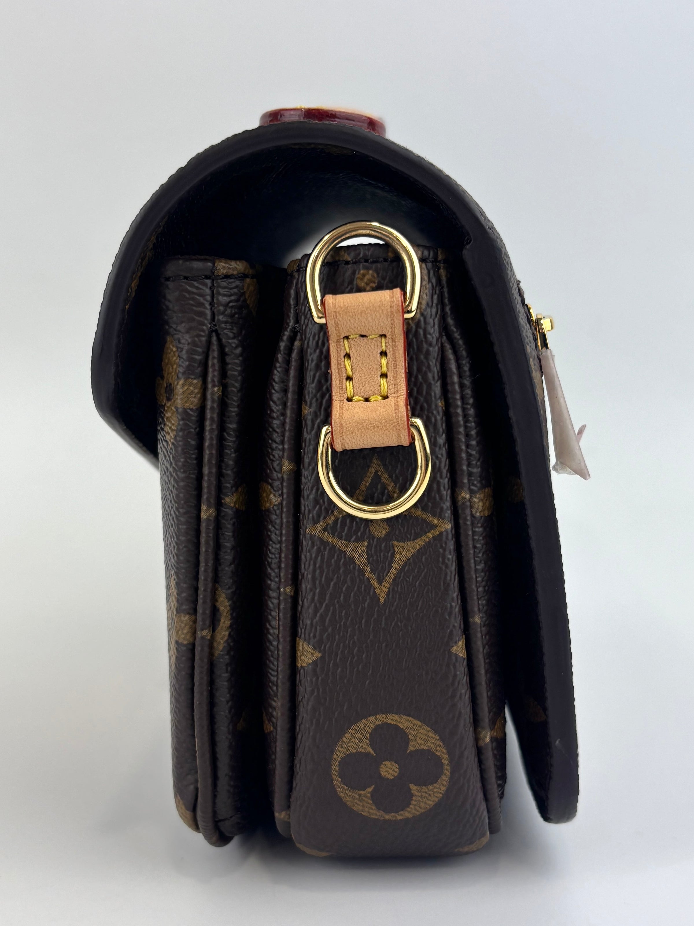 M46279 Pochette Metis East West Monogram Canvas (Microchipped) - Glampot