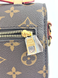 M46279 Pochette Metis East West Monogram Canvas (Microchipped) - Glampot