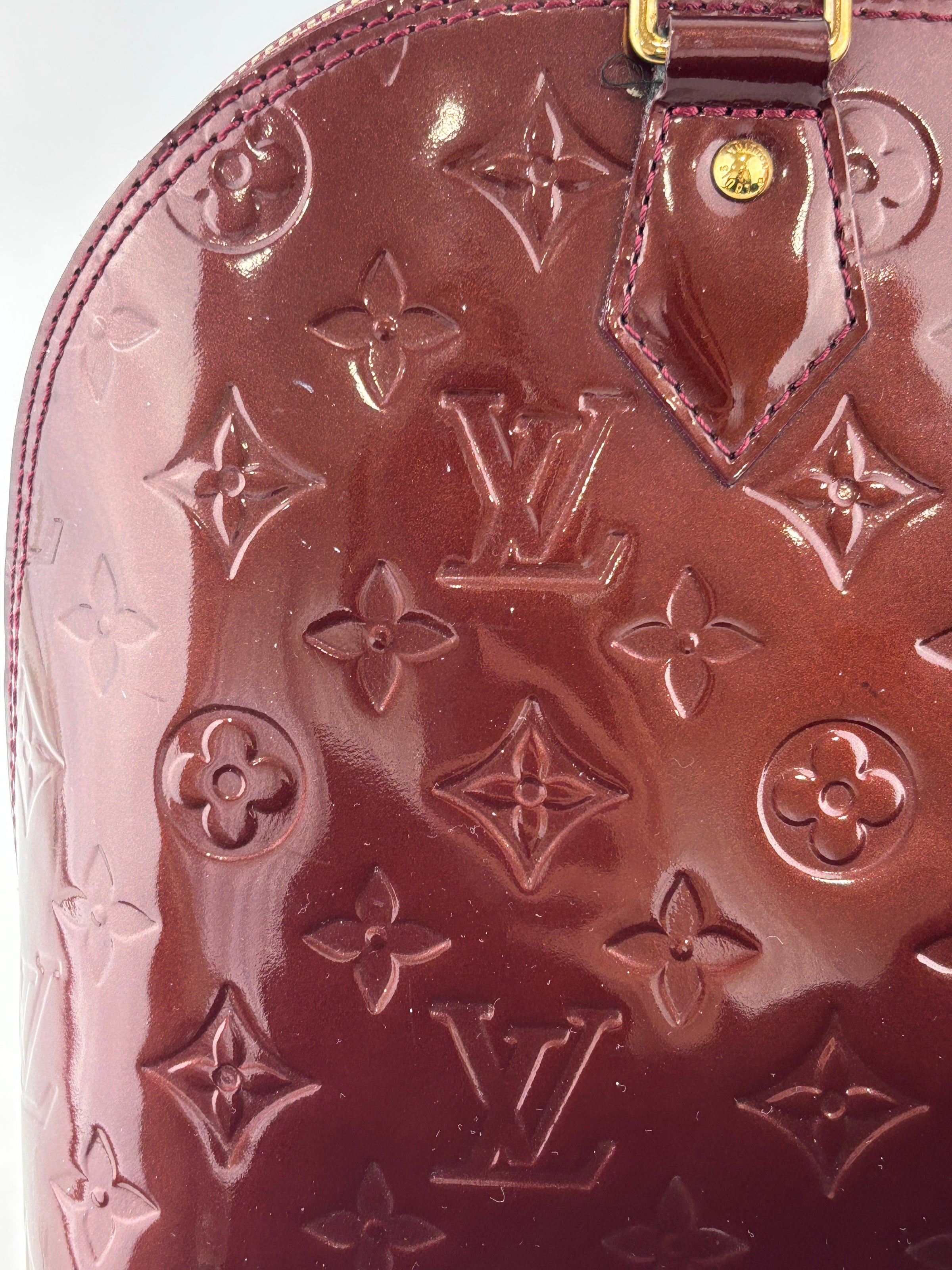 Alma PM Rouge Fauviste Monogram Vernis