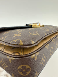 M44876 Pochette Metis Reverse Monogram (RFID)