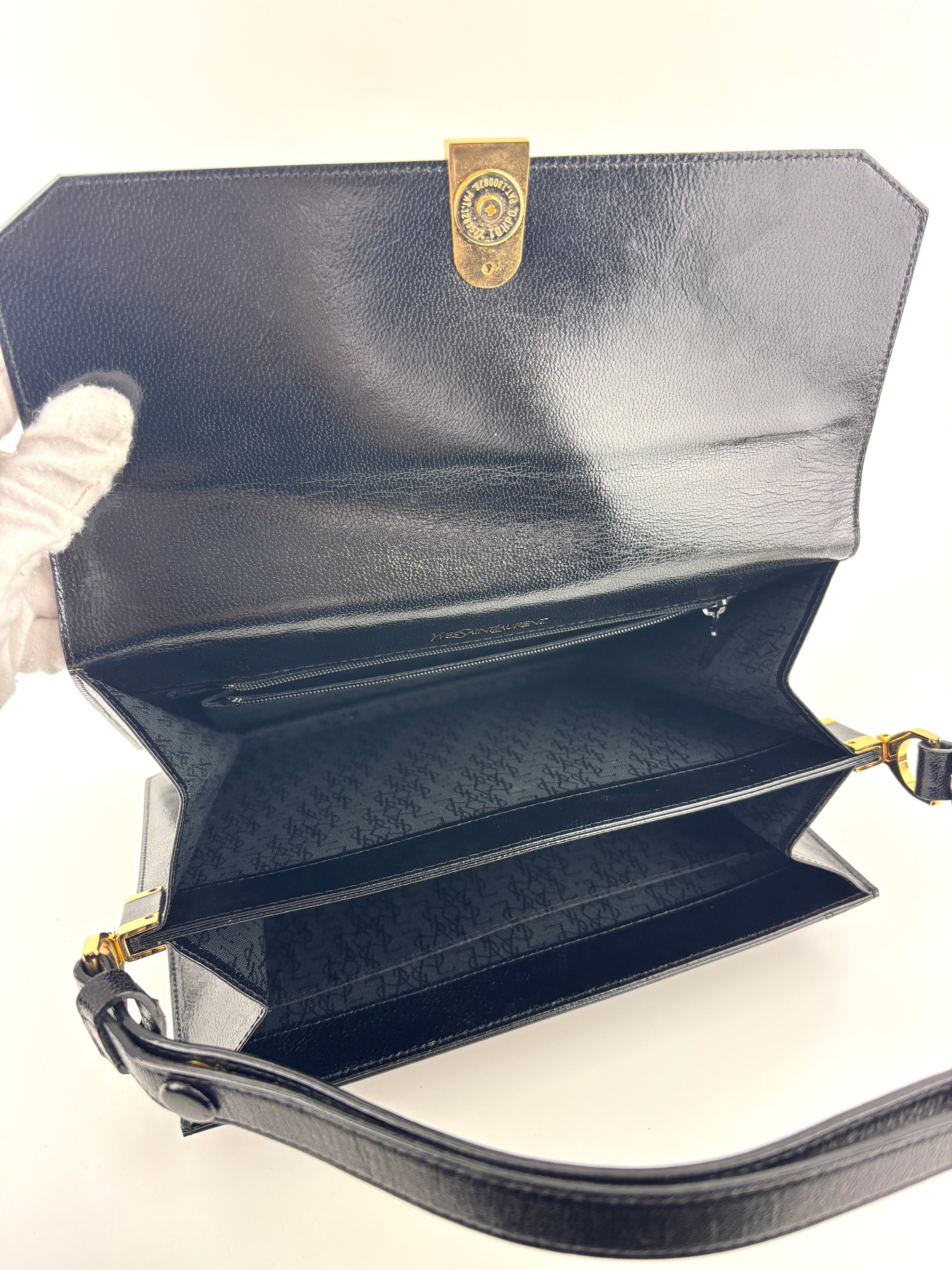 YSL Vintage Embossed Lizard Leather Shoulder Bag Black GHW – Glampot
