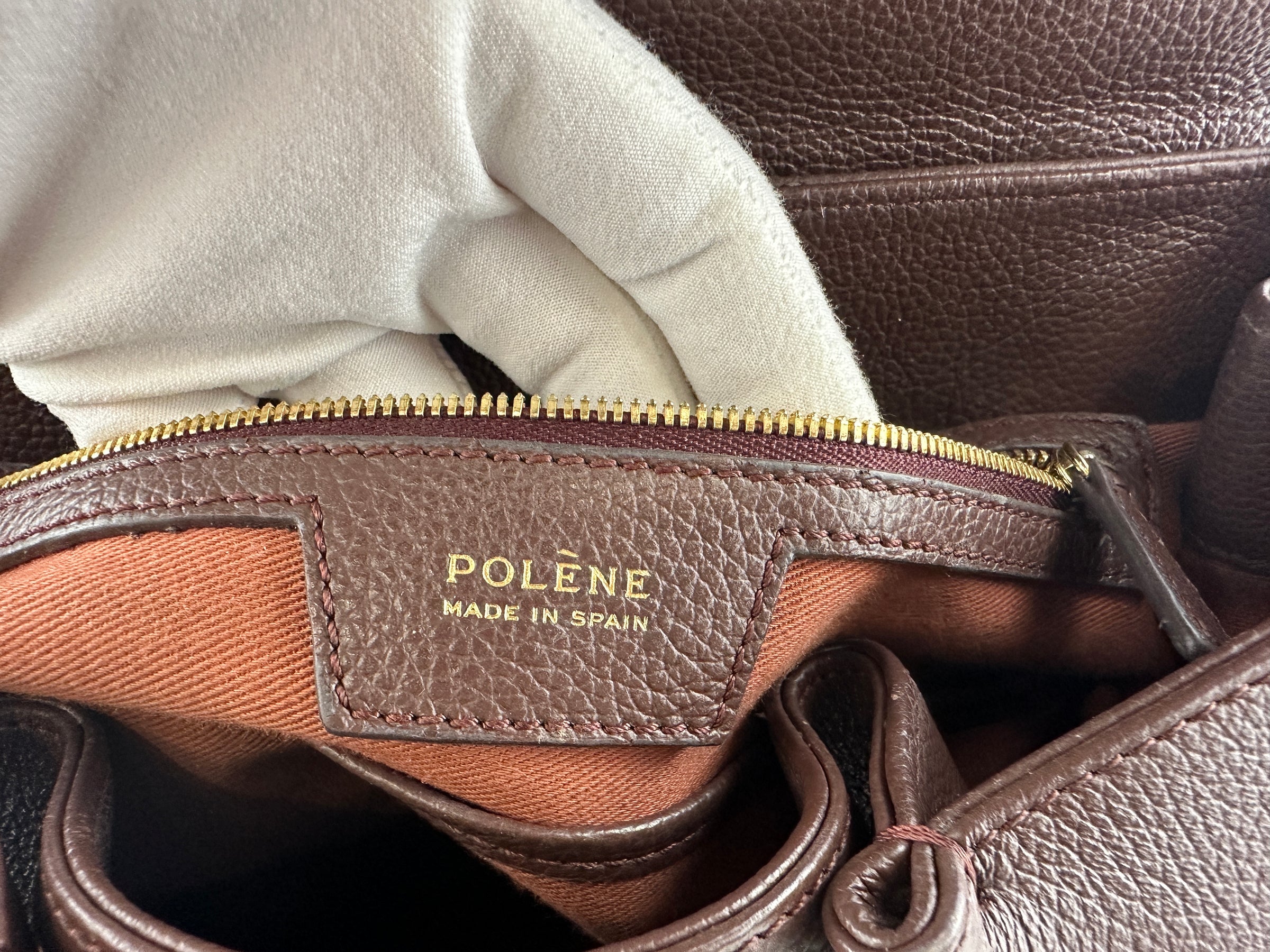 Numero Un Textured Sandalwood Leather Bag