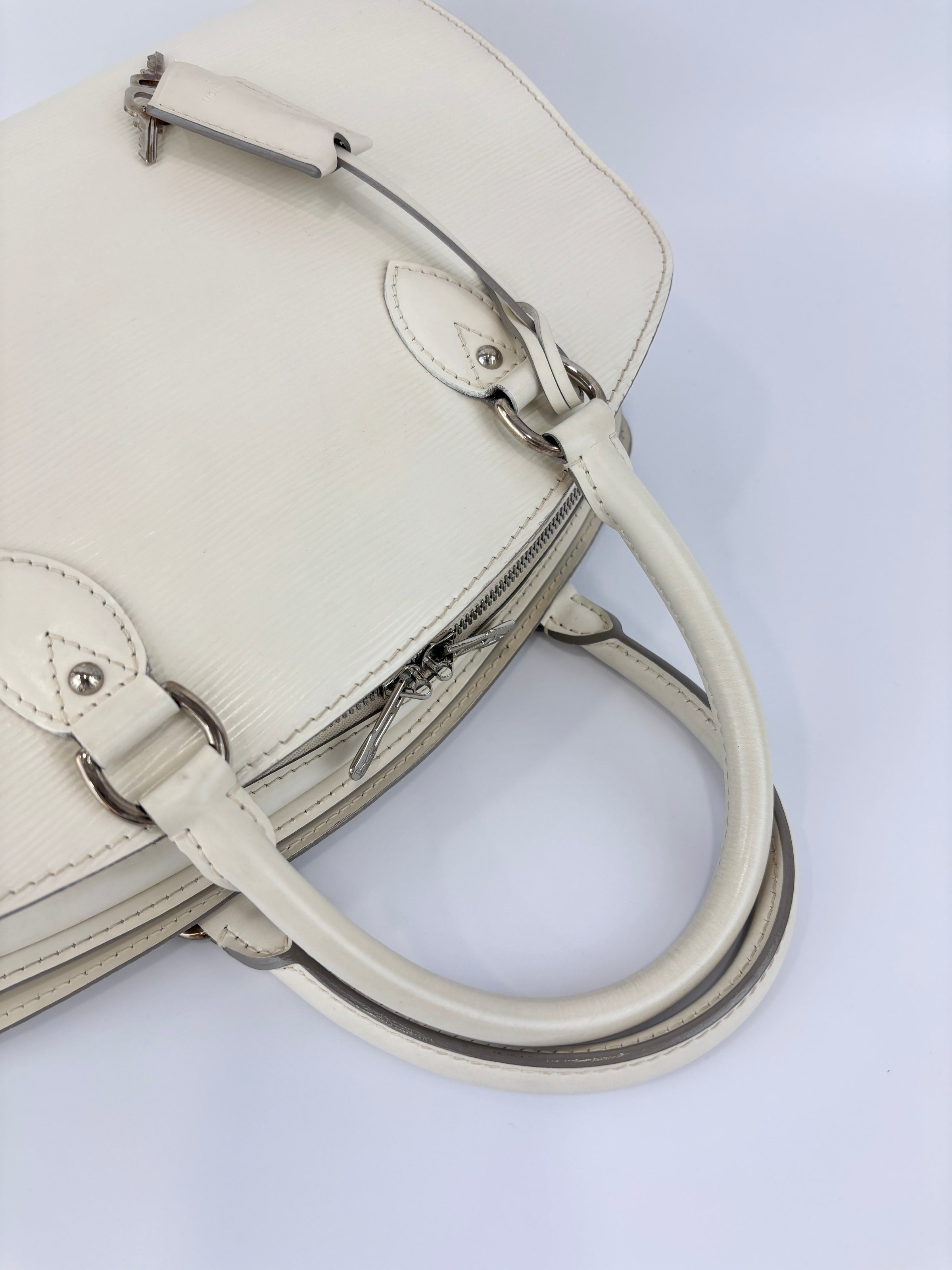 Epi Leather Pont Neuf PM Handbag White