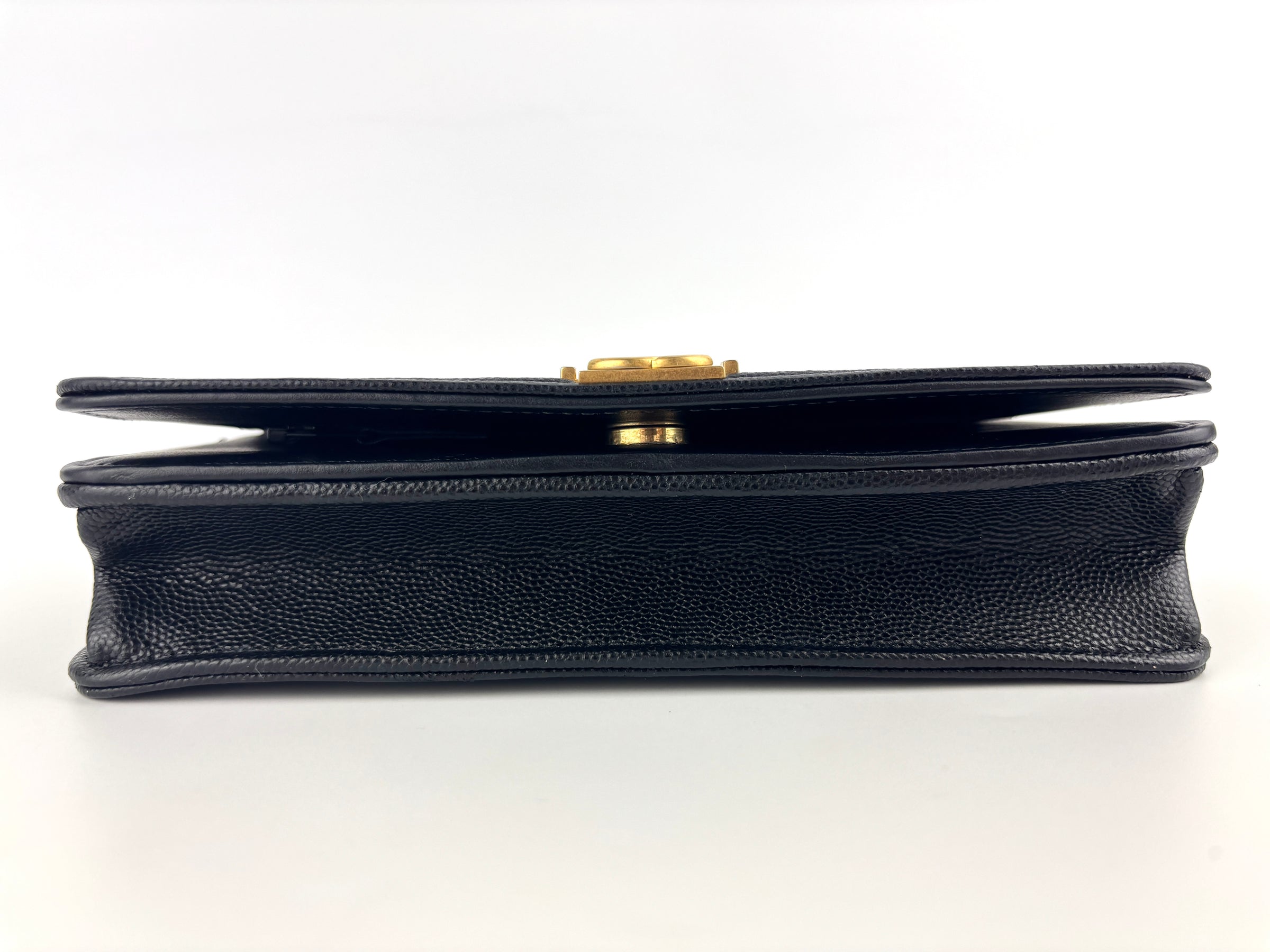 Boy Wallet On Chain Black Caviar GHW AP1117 - Glampot