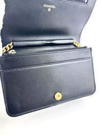 Boy Wallet On Chain Black Caviar GHW AP1117 - Glampot