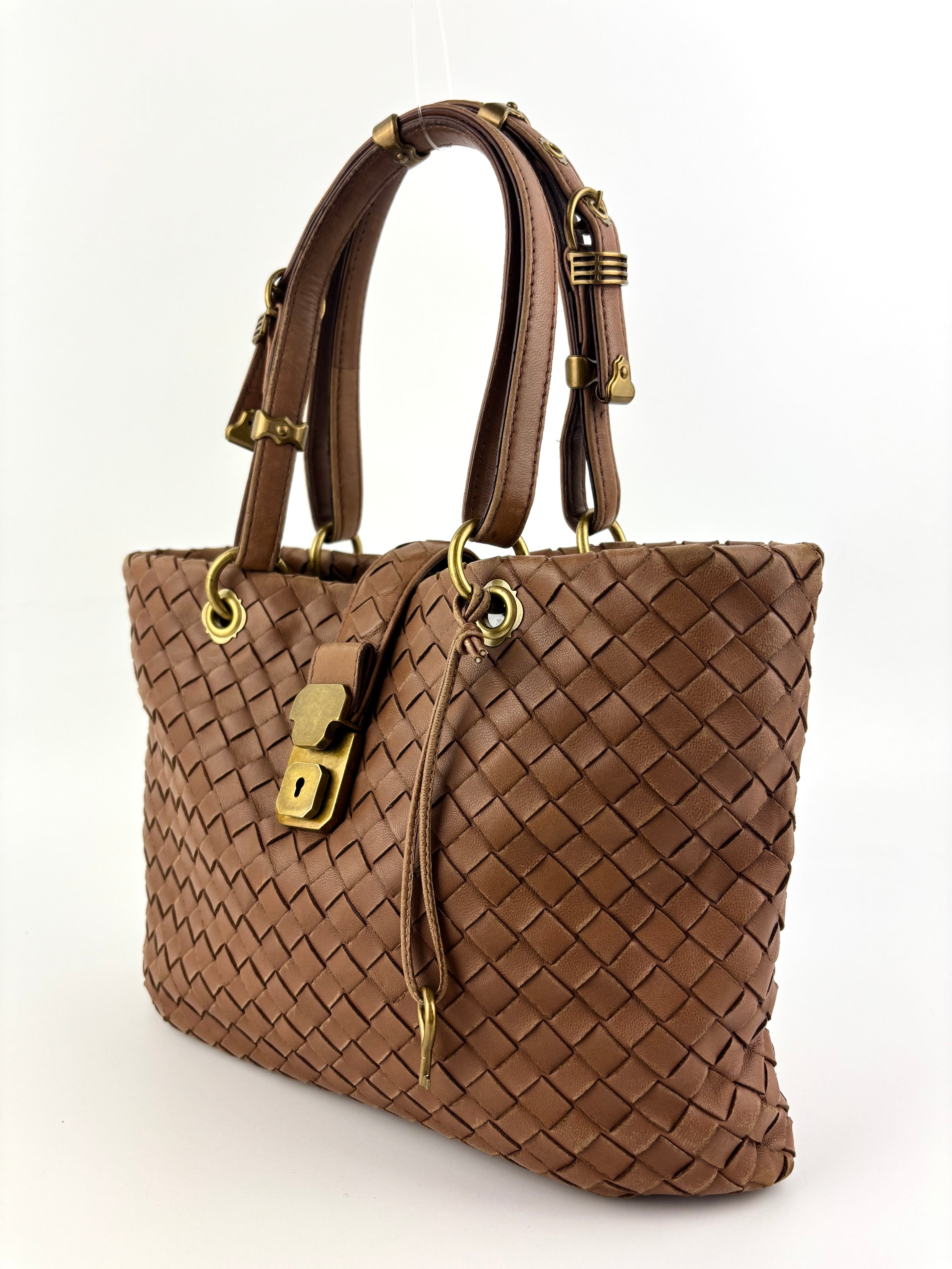 Small Nappa Intrecciato Capri Handbag in Brown - Glampot