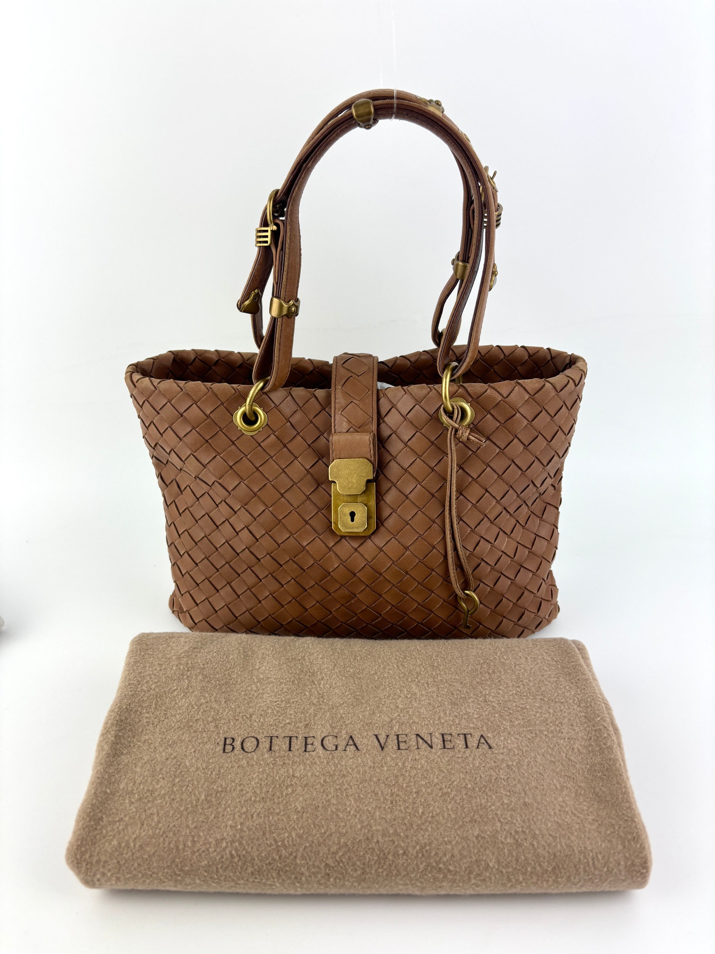 Small Nappa Intrecciato Capri Handbag in Brown - Glampot