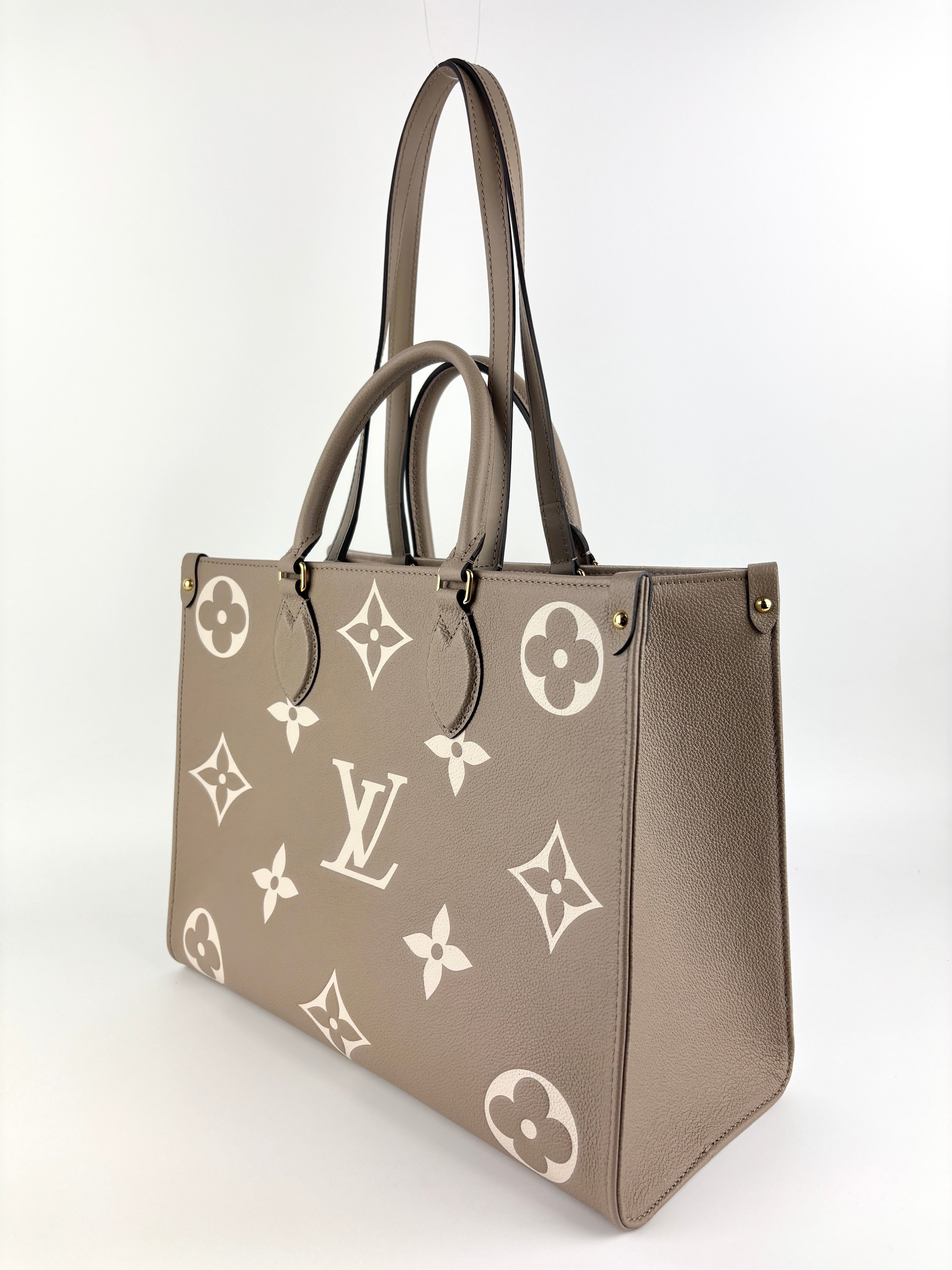 LV OnTheGo MM M45494 Bicolor Empreinte Tourterelle Crème Tote