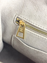 M45494 OnTheGo MM Bicolor Monogram Empreinte Leather Tourterelle / Crème - Glampot