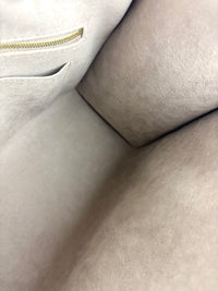 M45494 OnTheGo MM Bicolor Monogram Empreinte Leather Tourterelle / Crème - Glampot