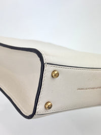 C4828 Mini Cashin Tote in Chalk