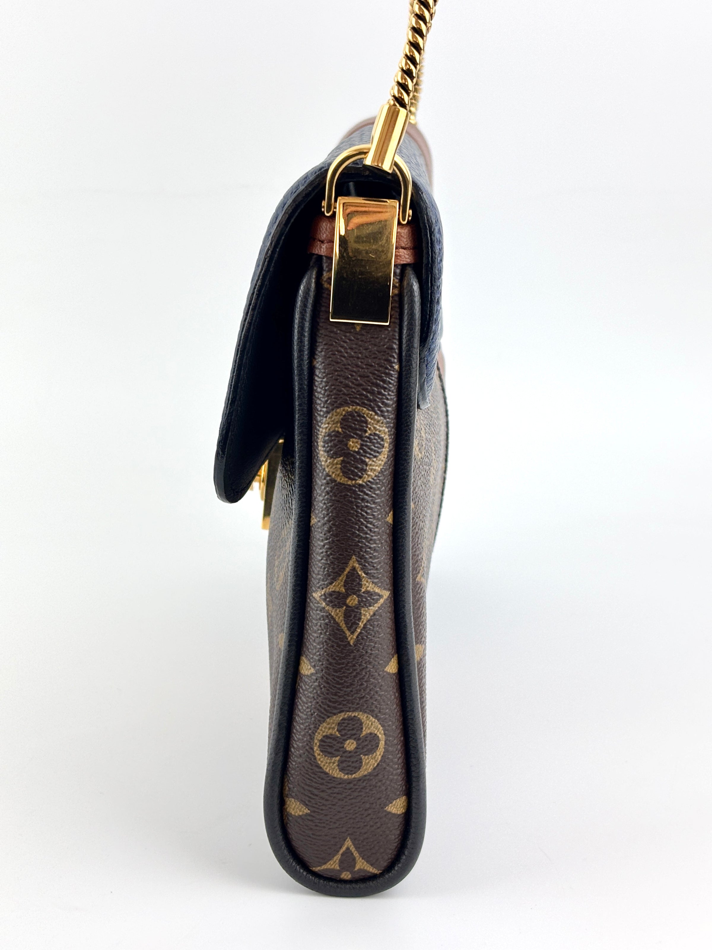 Limited Edition Marine Monogram Blocks Pochette Plate Clutch Bag - Glampot