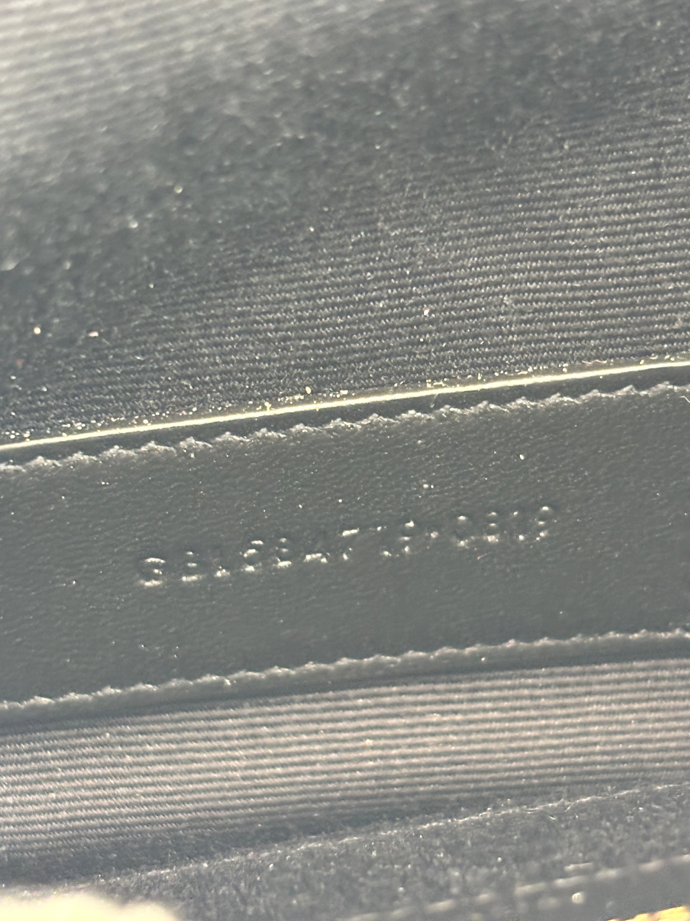 Monogramme Black Grain De Poudre Tech Pouch