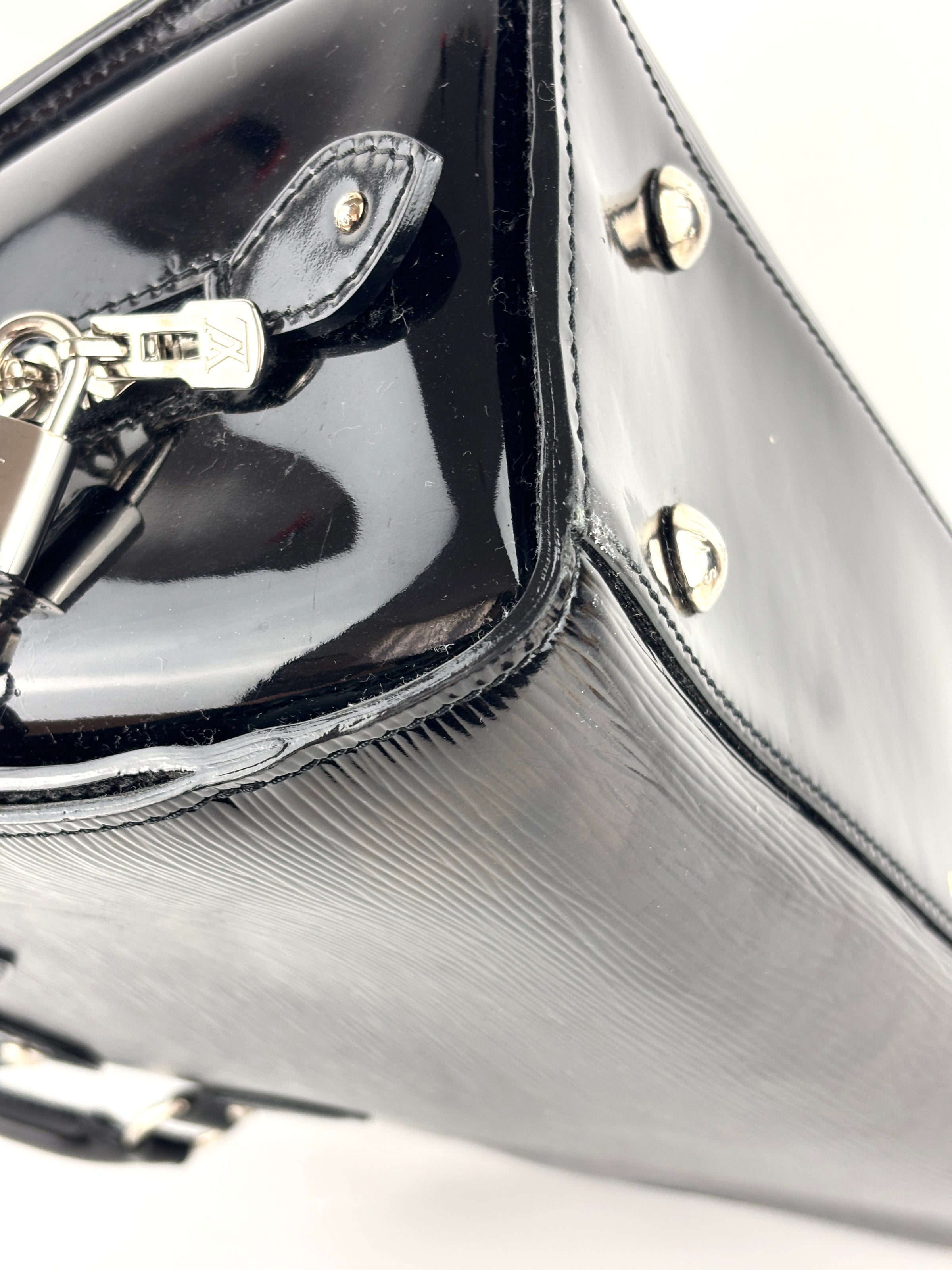 Pont Neuf GM in Shiny Epi Leather - Glampot
