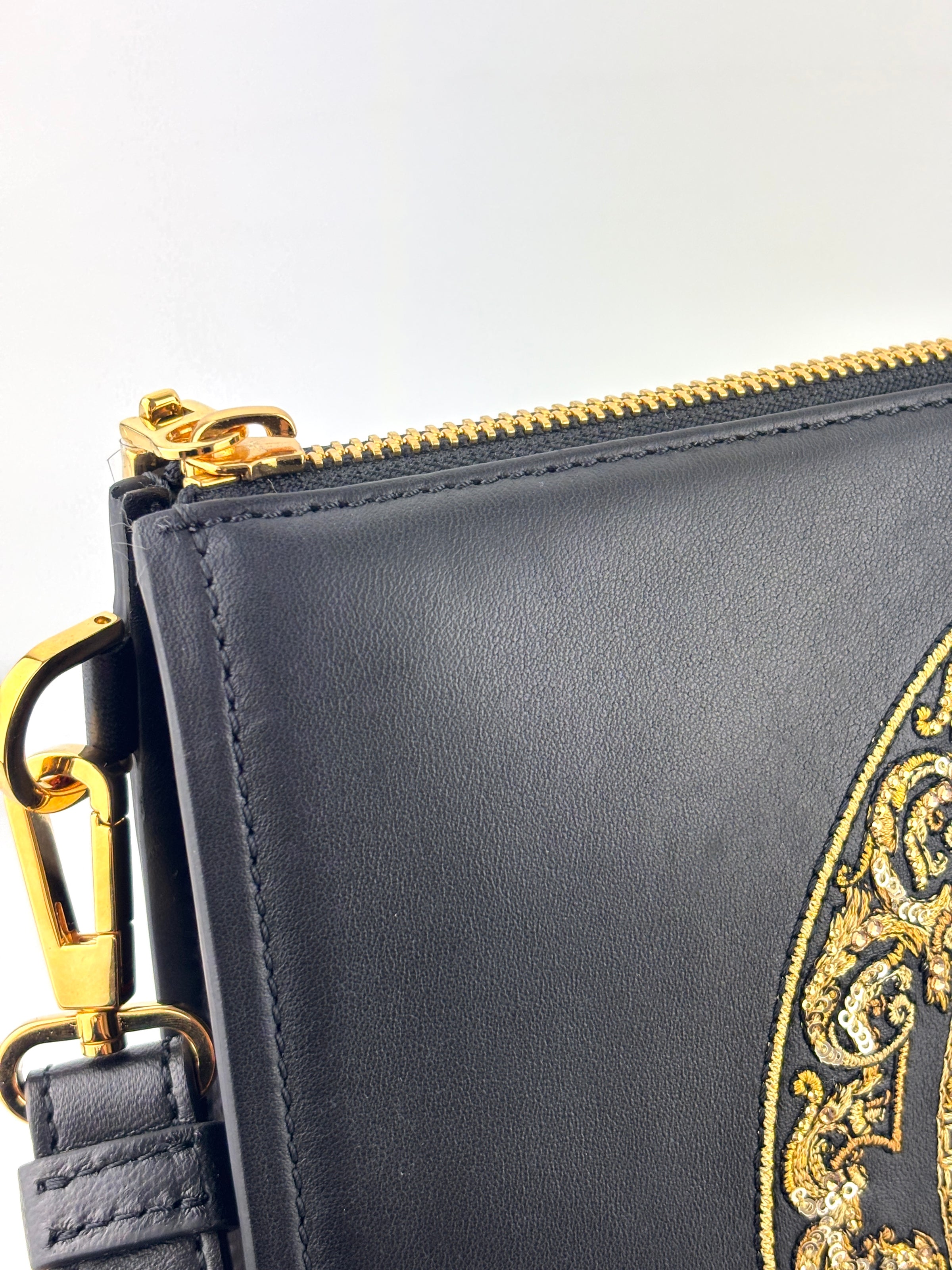 La Medusa Embroidered Leather Clutch in Black