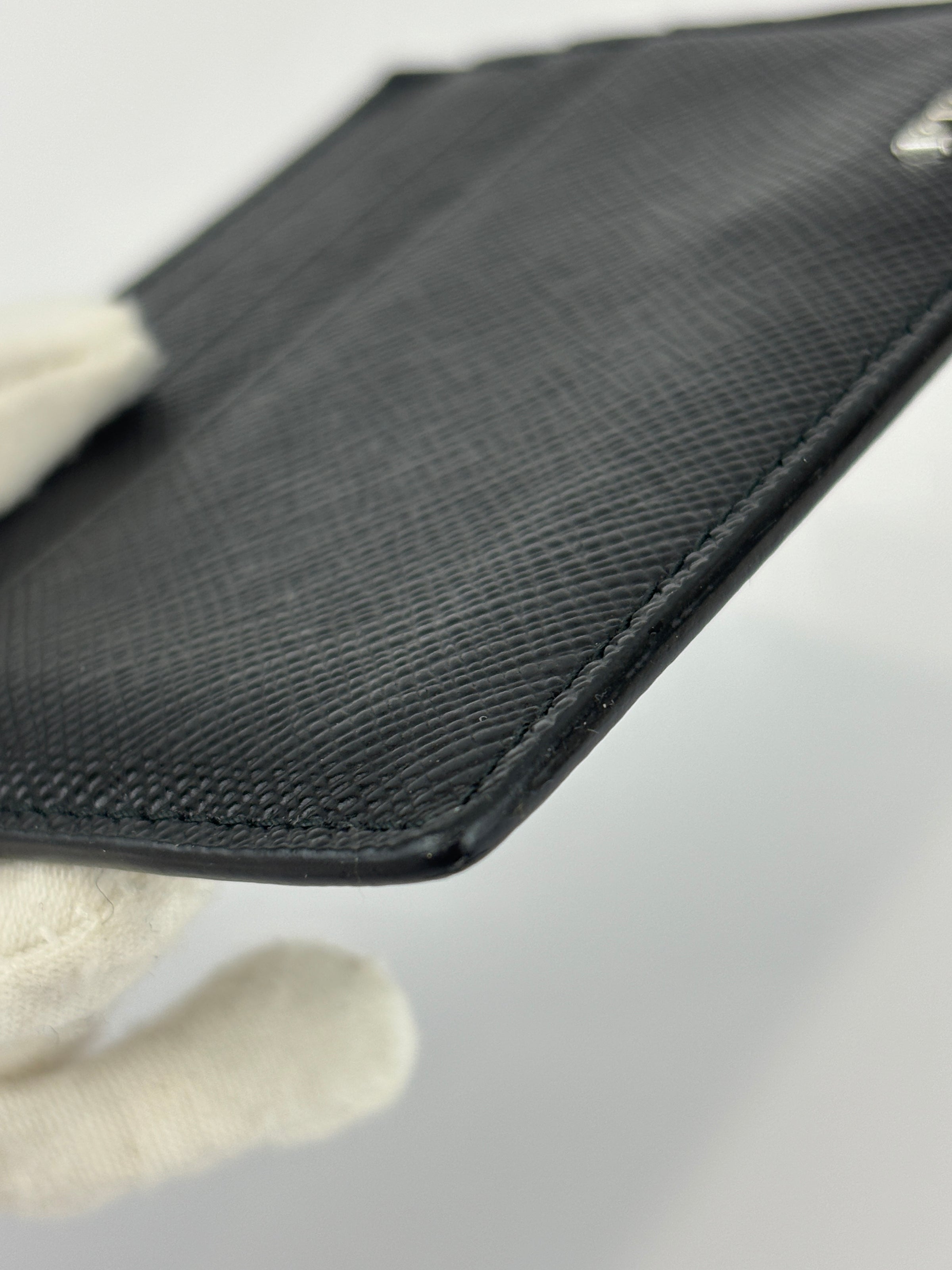 2MC223 Saffiano Leather Nero/Mercuri Card Holder