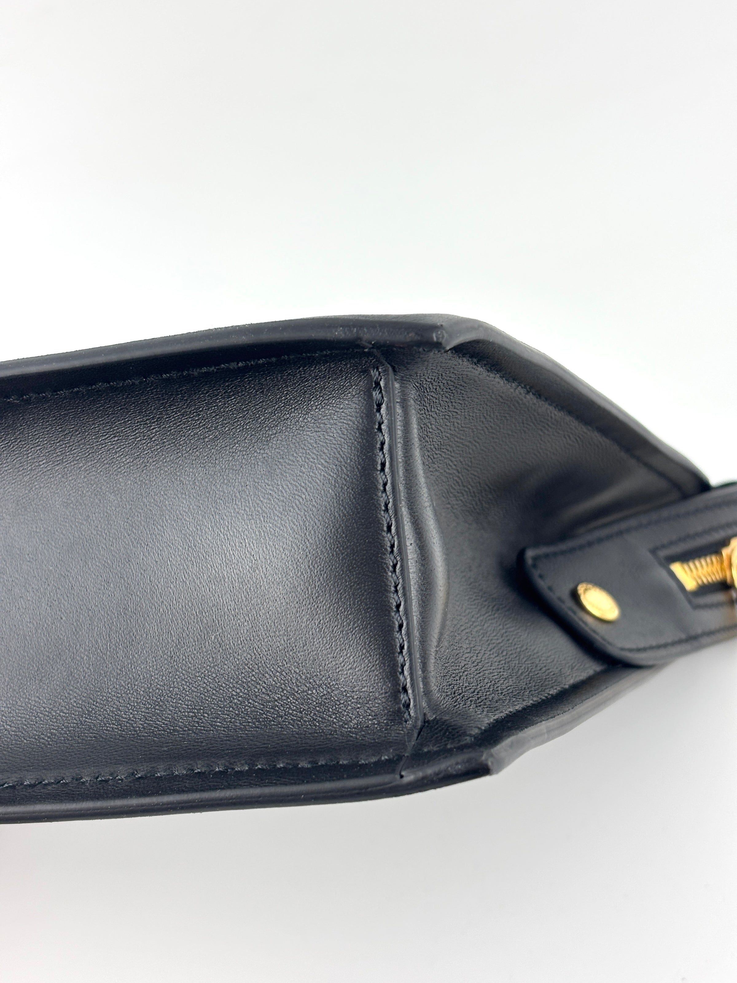 La Medusa Embroidered Leather Clutch in Black