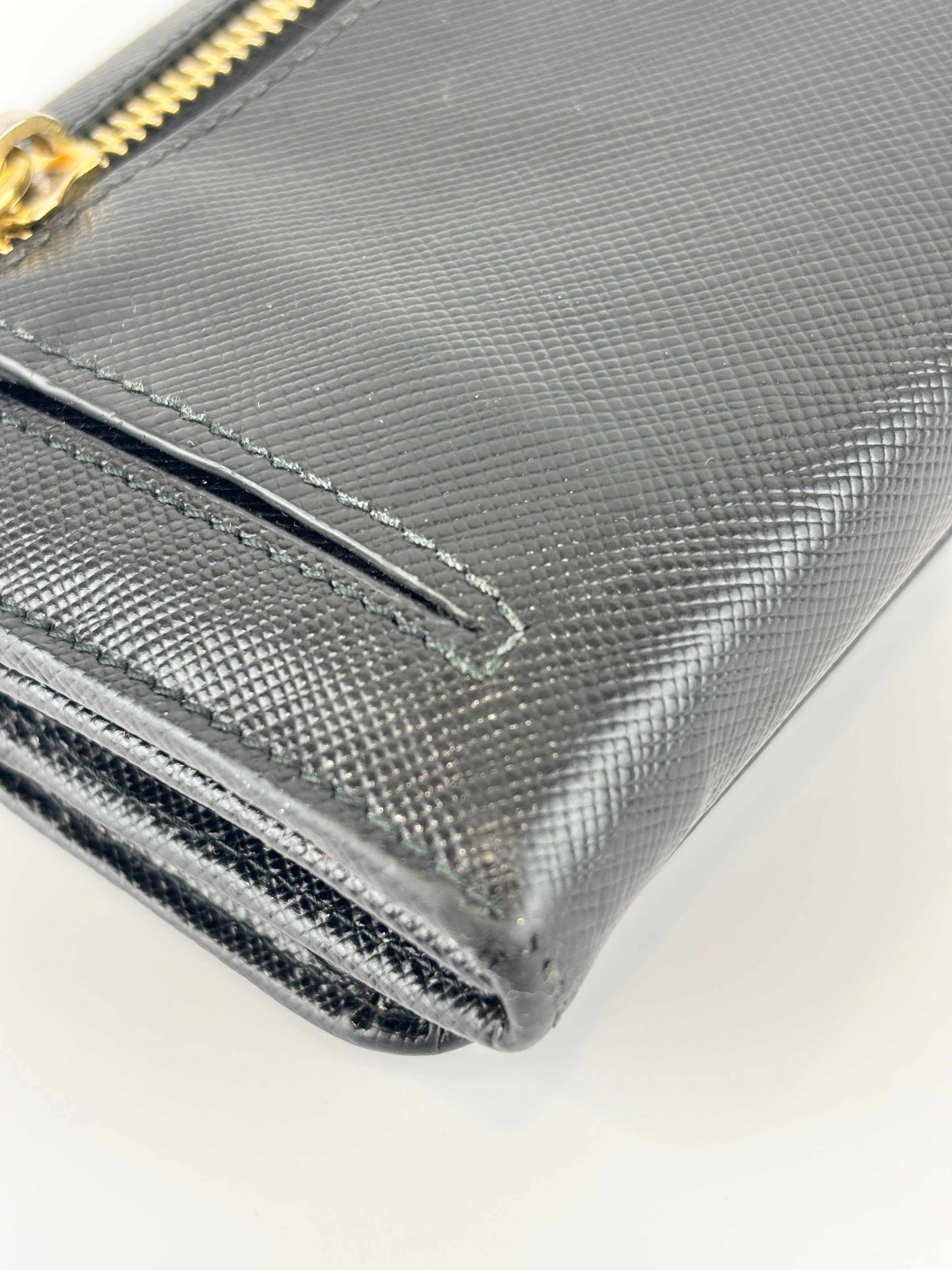 1M1132 Black Saffiano Metal Leather Continental Wallet