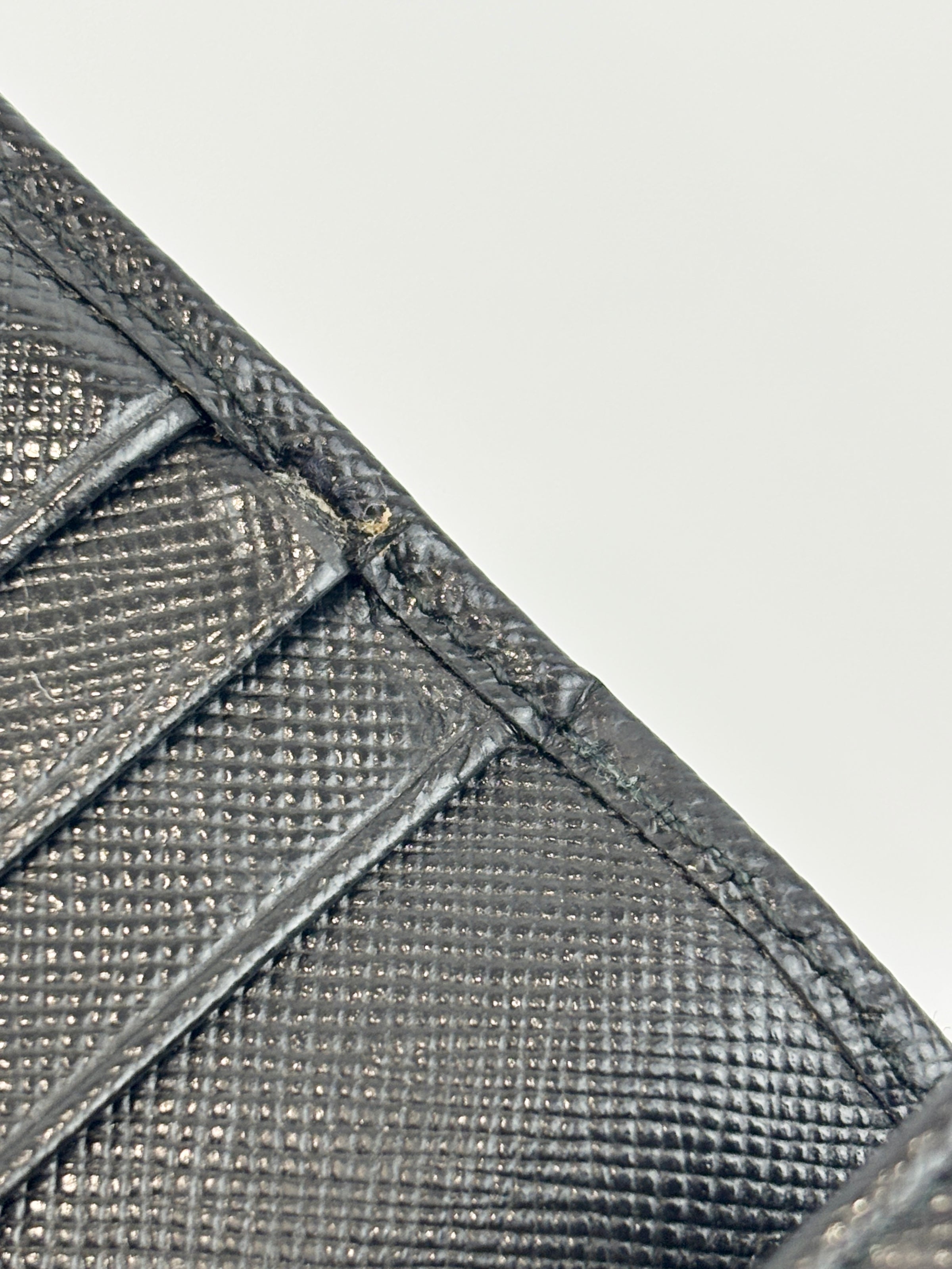 1M1132 Black Saffiano Metal Leather Continental Wallet