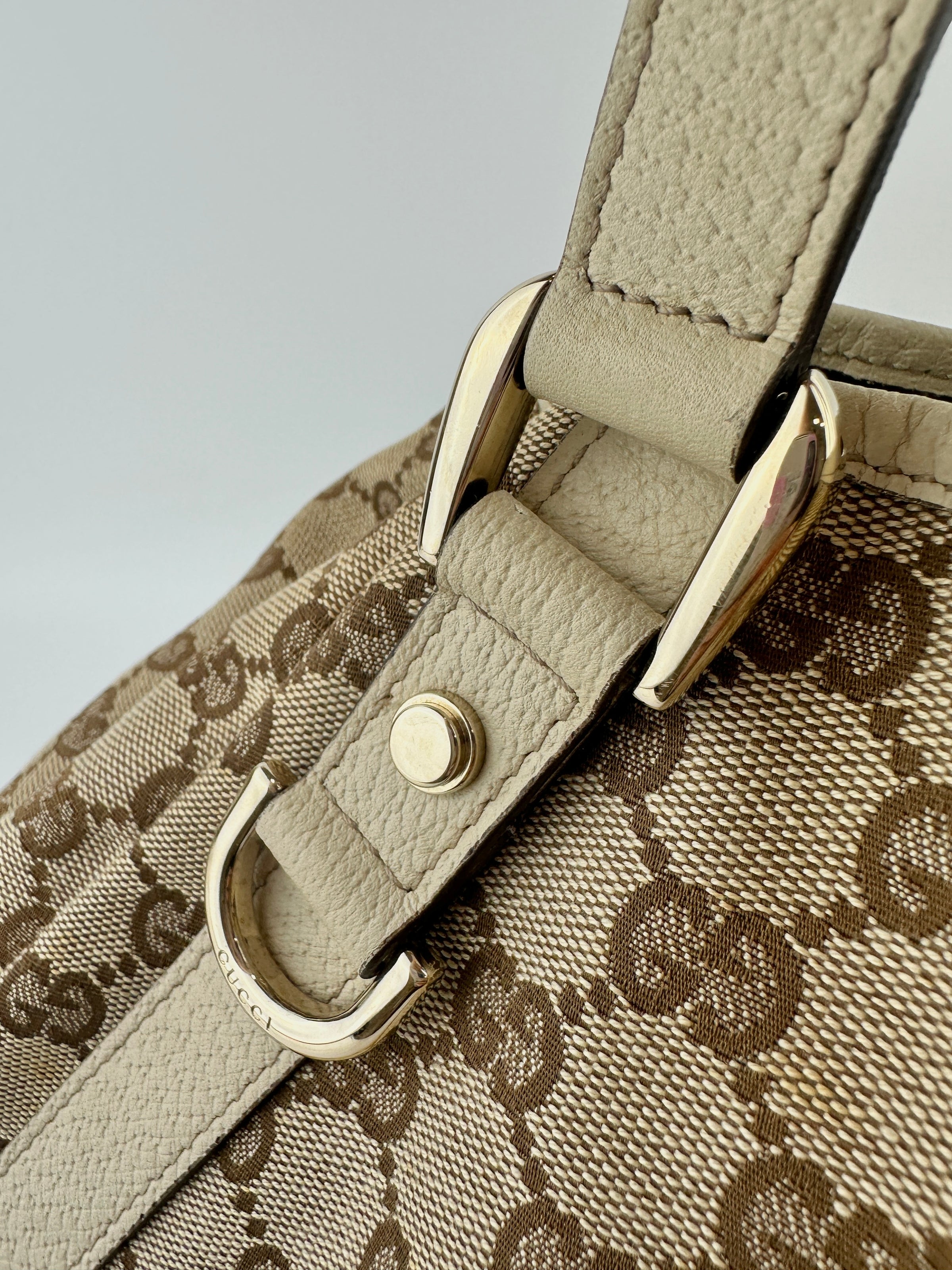 130736 Medium Abbey GG Beige Canvas Tote Bag