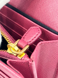 1M1132 Saffiano Fuoco Ibisco Bow Continental Wallet