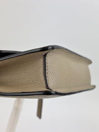 Small Darley Classic Grain in Dune Crossbody Bag - Glampot