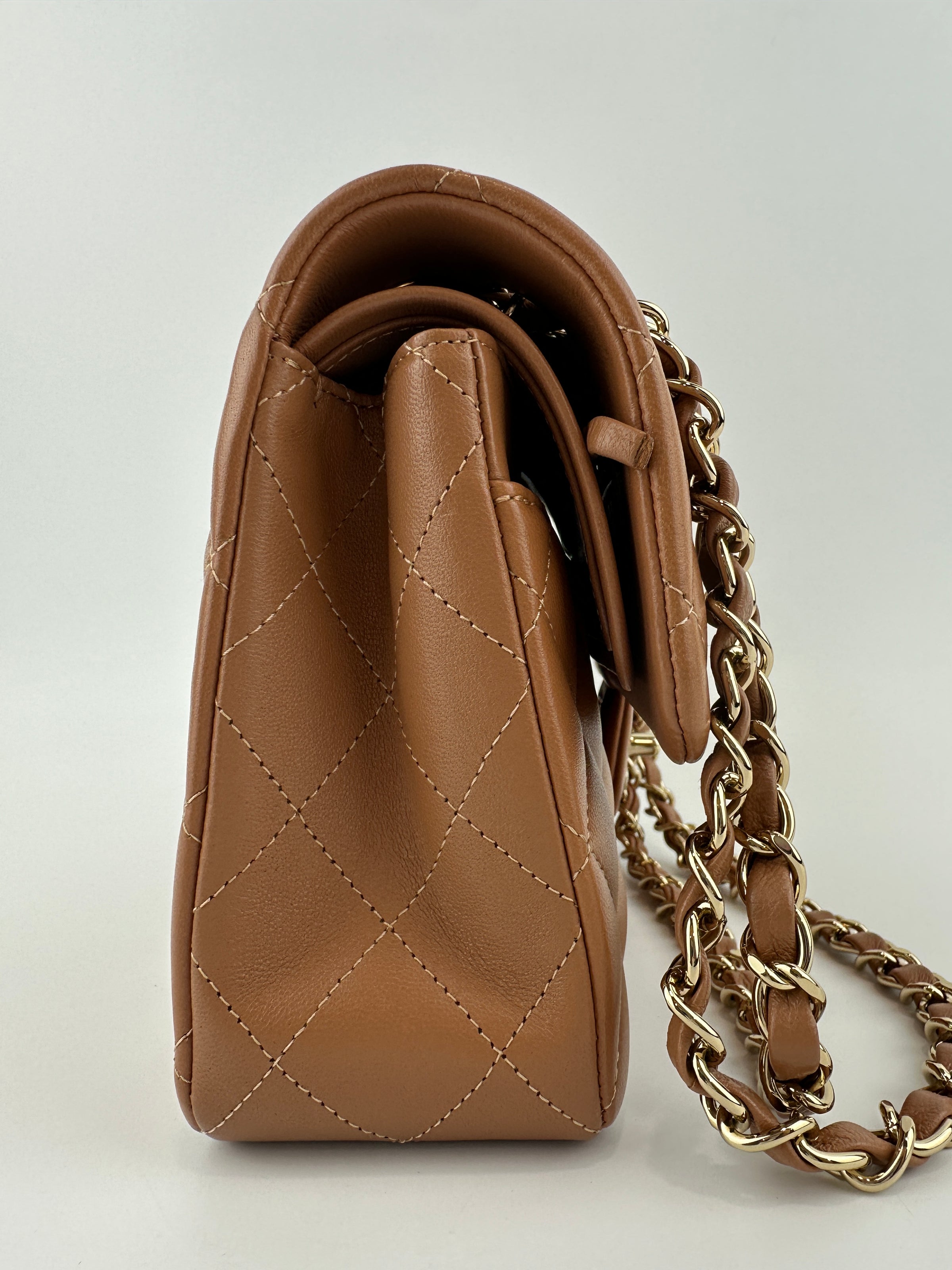 22S Brown/Caramel NB356 Lambskin Small Classic Flap Bag GHW