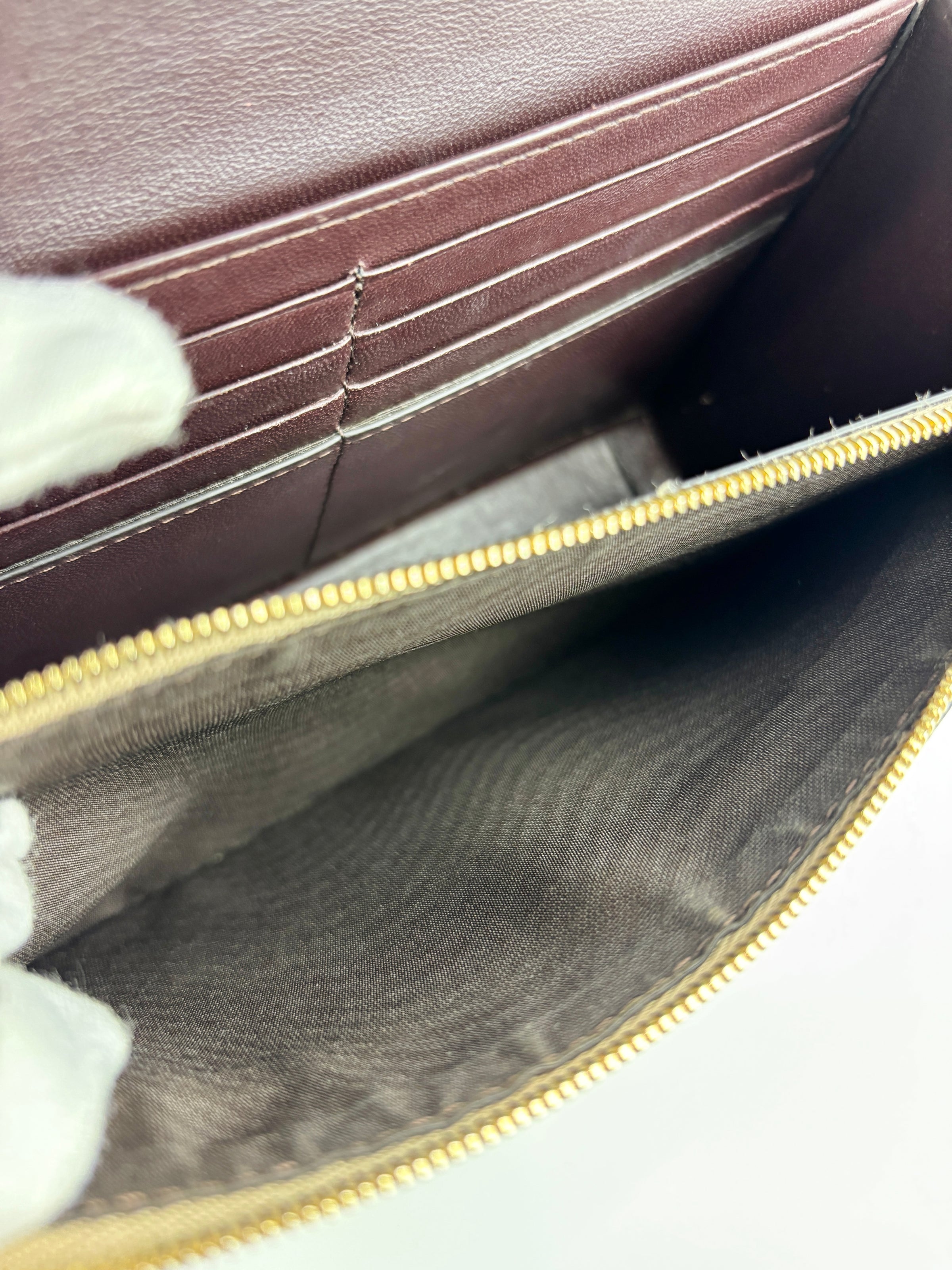 Small Darley Classic Grain in Dune Crossbody Bag - Glampot