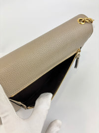 Small Darley Classic Grain in Dune Crossbody Bag - Glampot