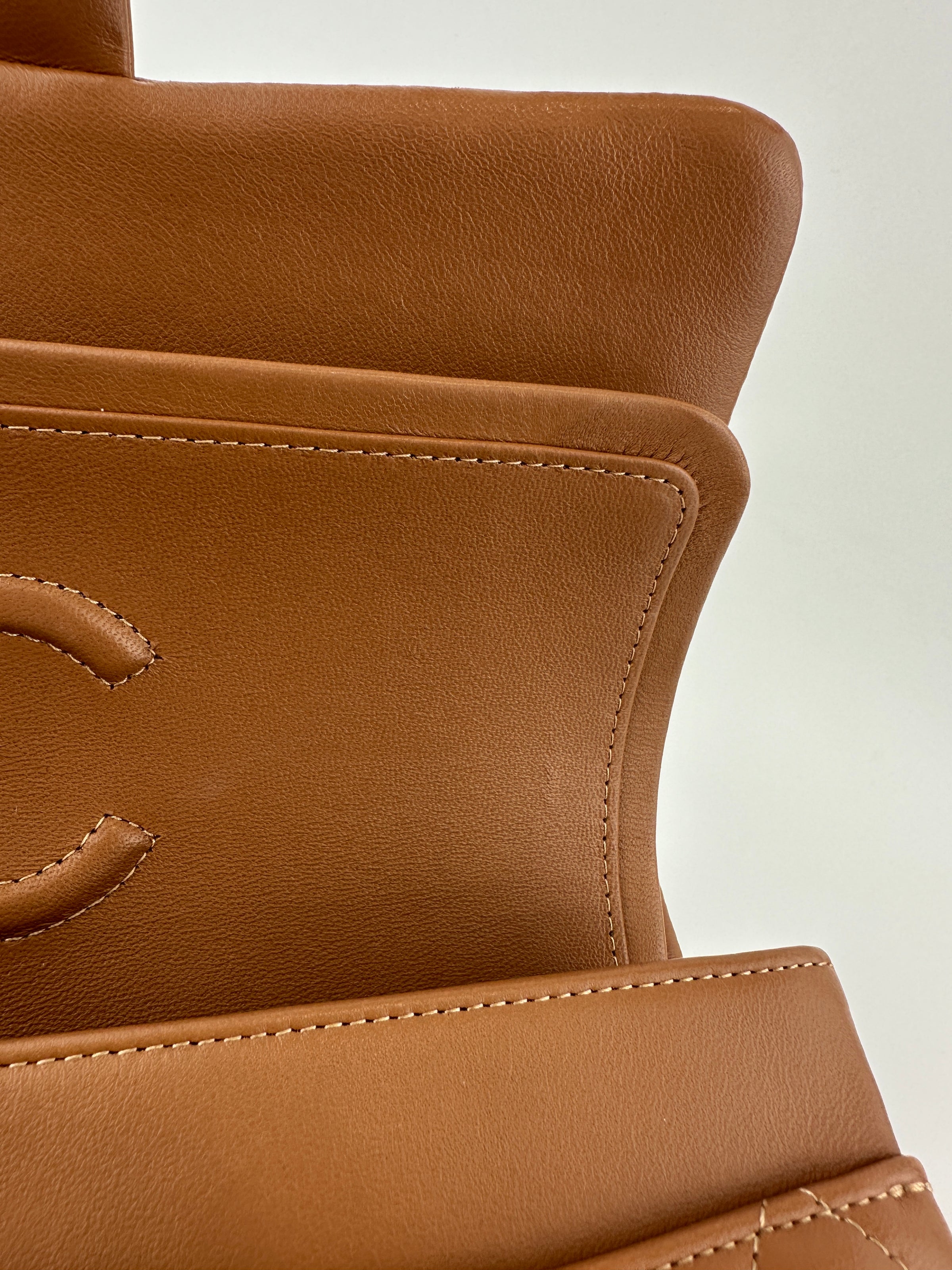 22S Brown/Caramel NB356 Lambskin Small Classic Flap Bag GHW