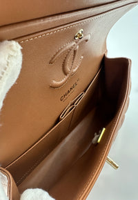 22S Brown/Caramel NB356 Lambskin Small Classic Flap Bag GHW