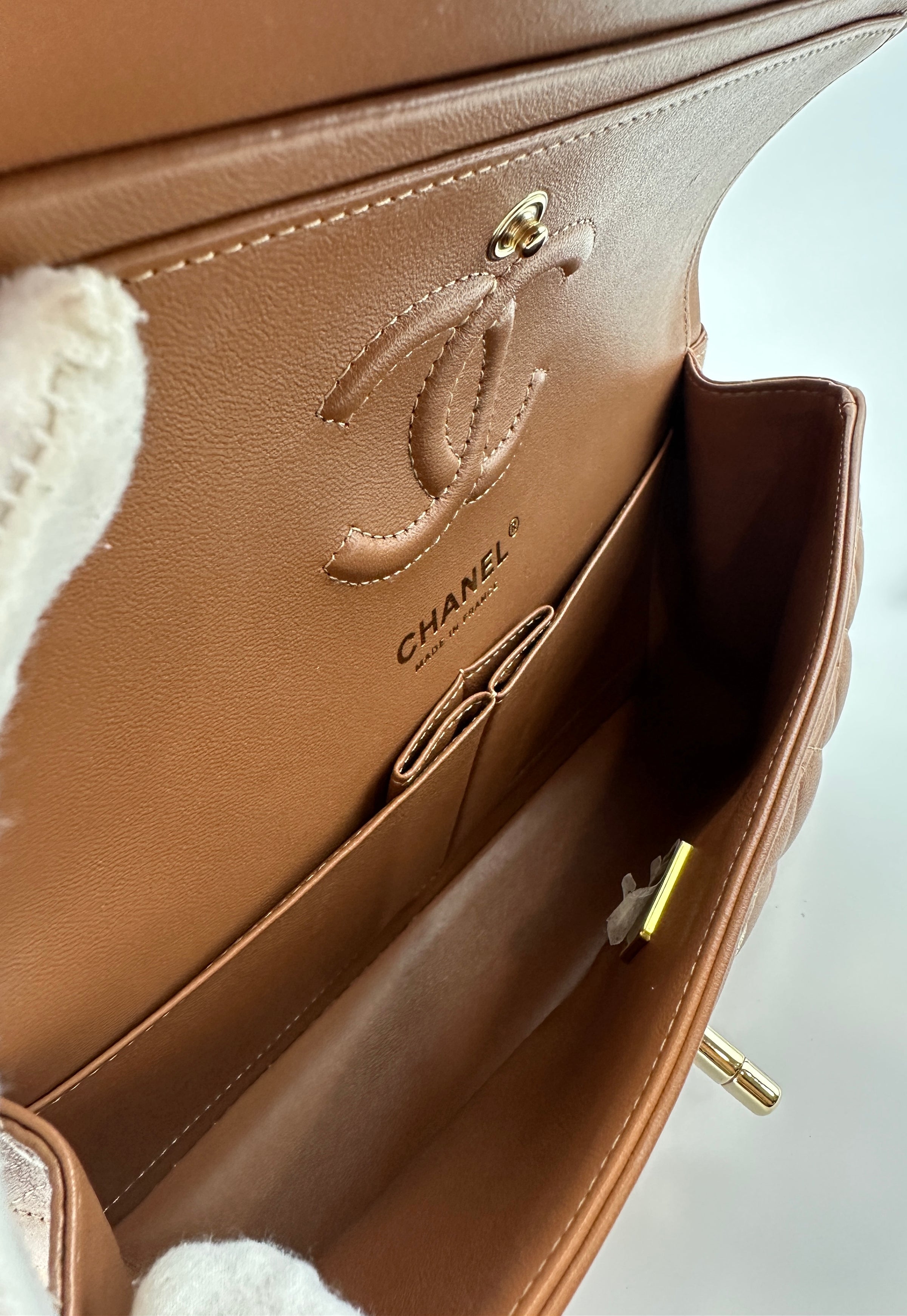 22S Brown/Caramel NB356 Lambskin Small Classic Flap Bag GHW