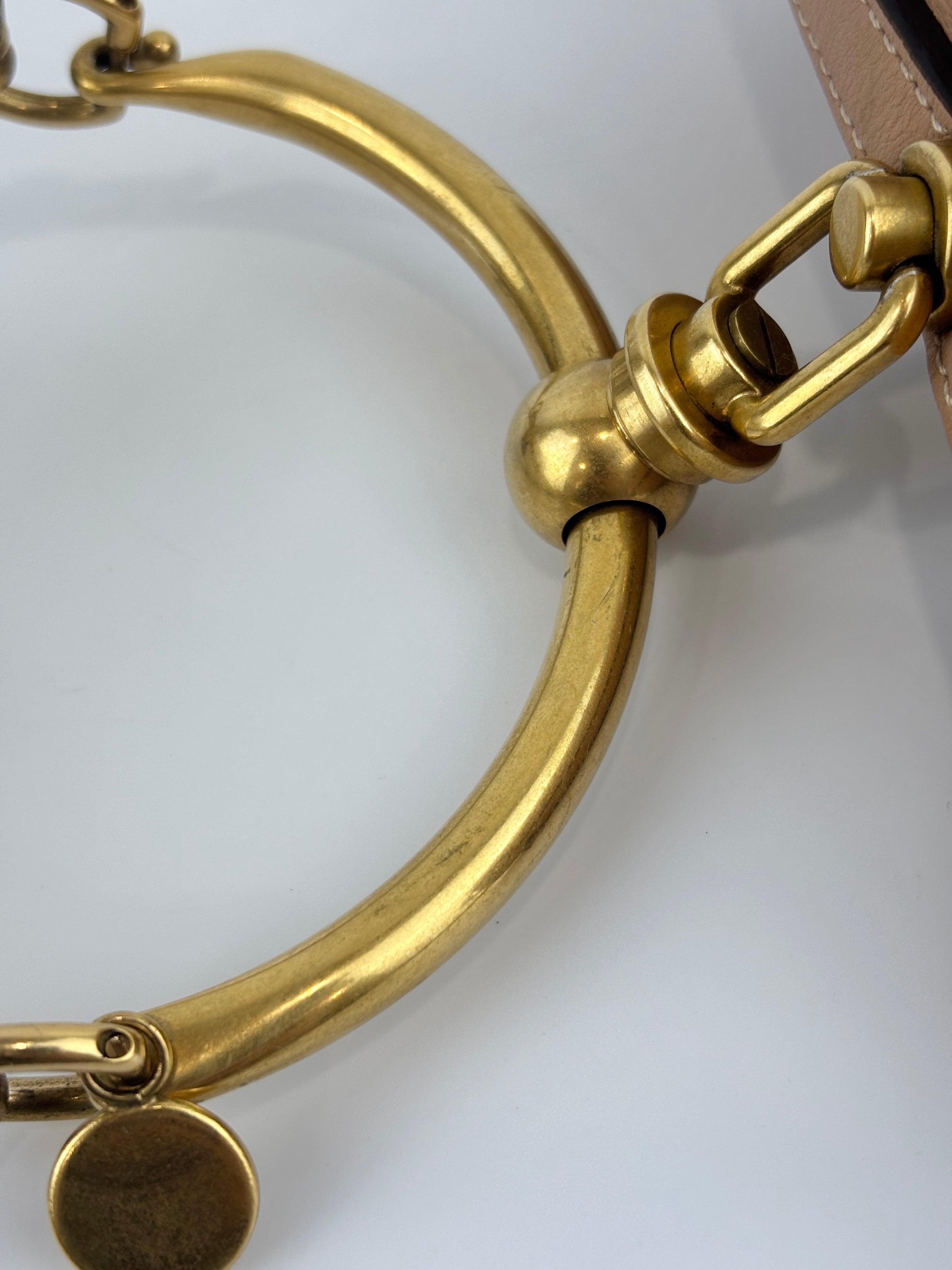Small Nile Bracelet Bag Biscotti Beige