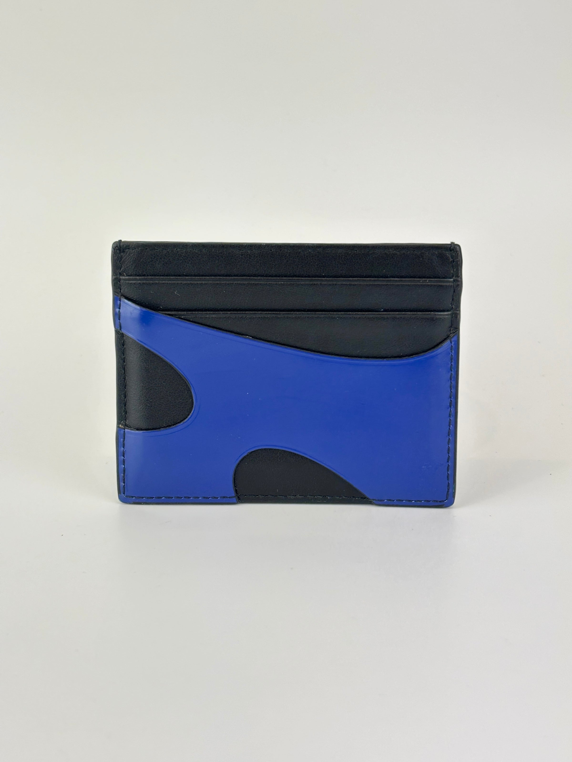 Cut-Out Detail Card Holder Black Calfskin / Blue Patent
