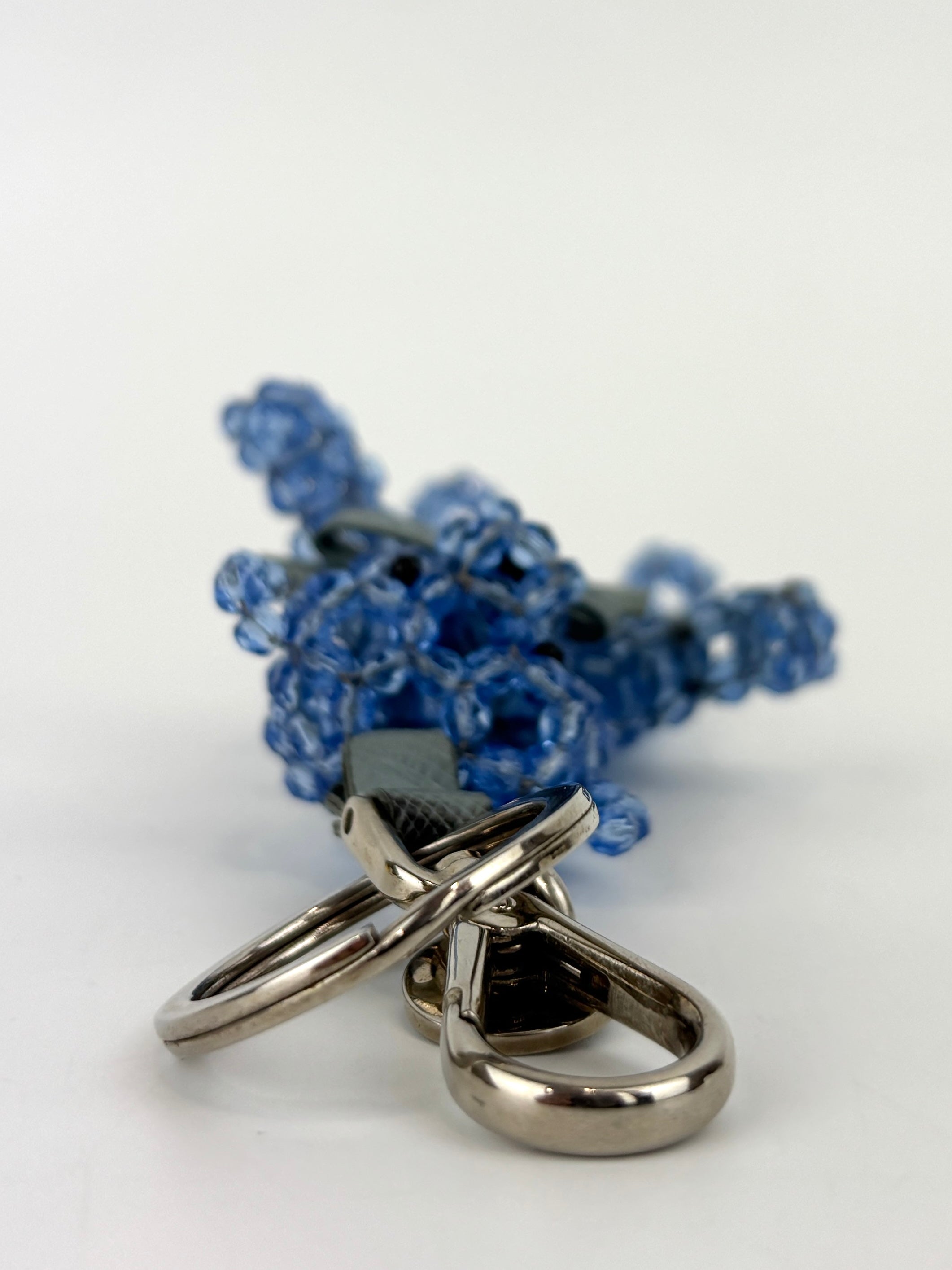 1ARD30 Bear Keychain Beaded Blue - Glampot