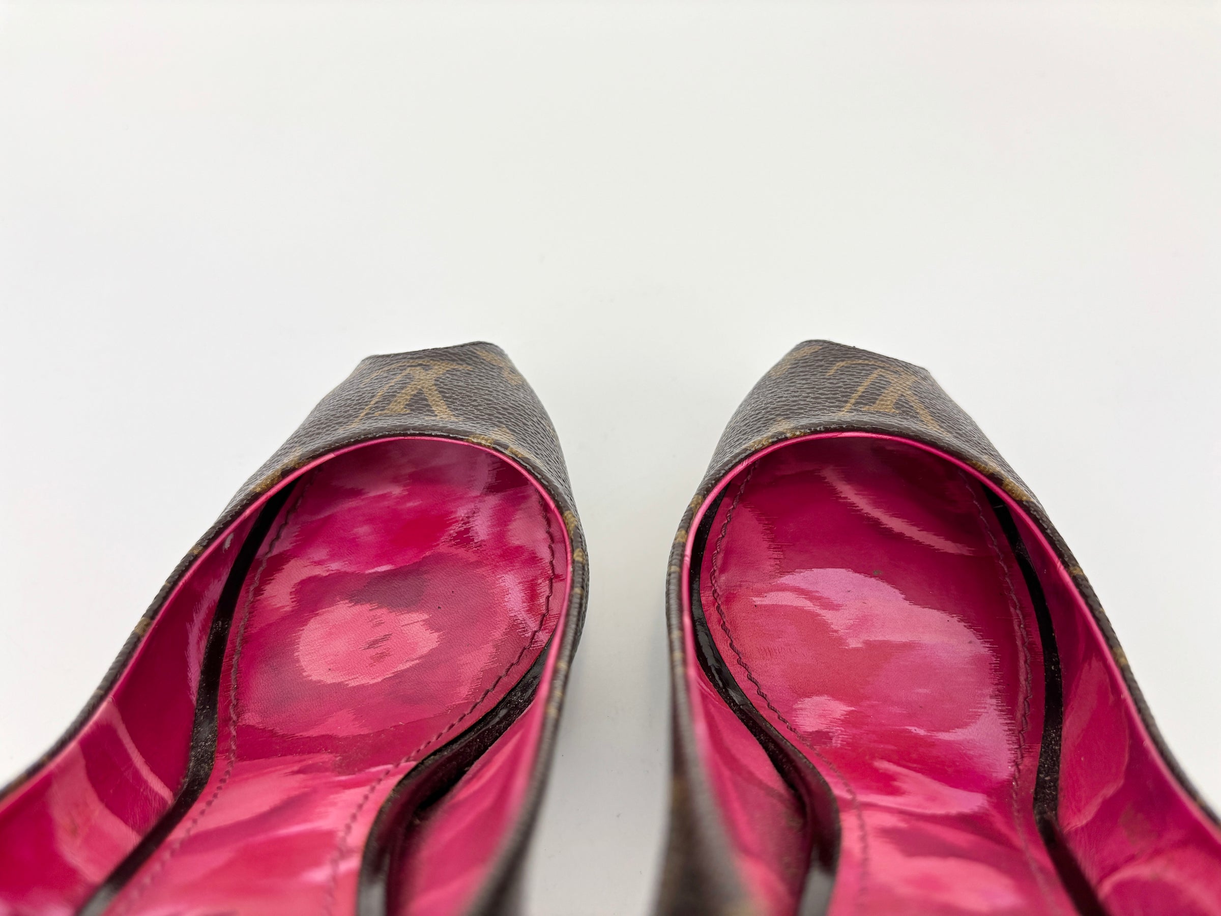 Monogram Canvas Rosemary Peep Toe Platform Pumps Size 37