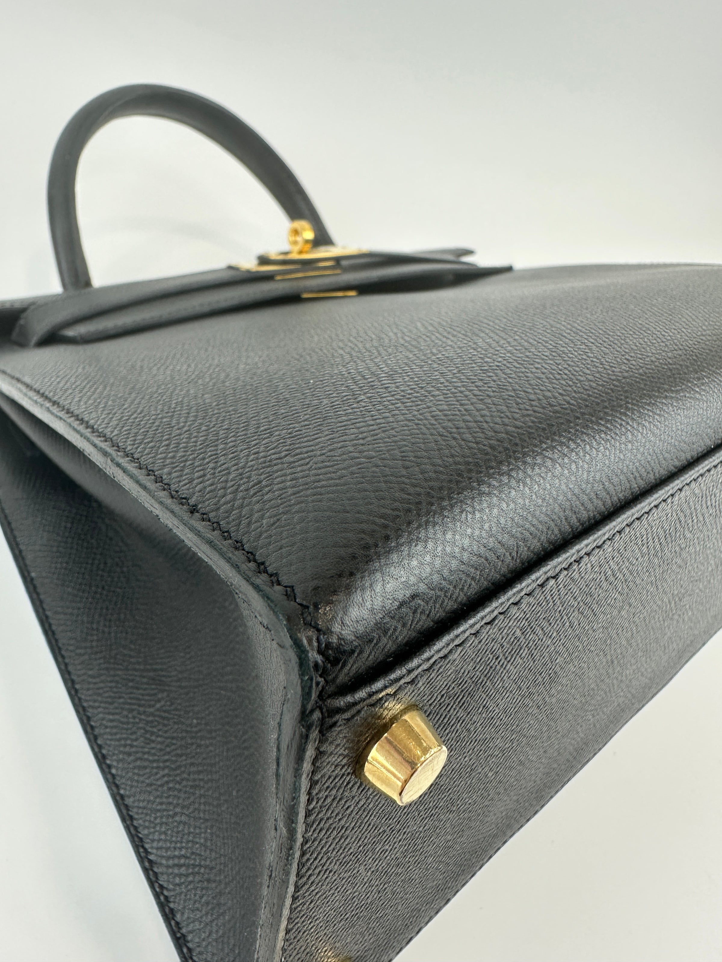 Kelly 28 Sellier Black Epsom GHW