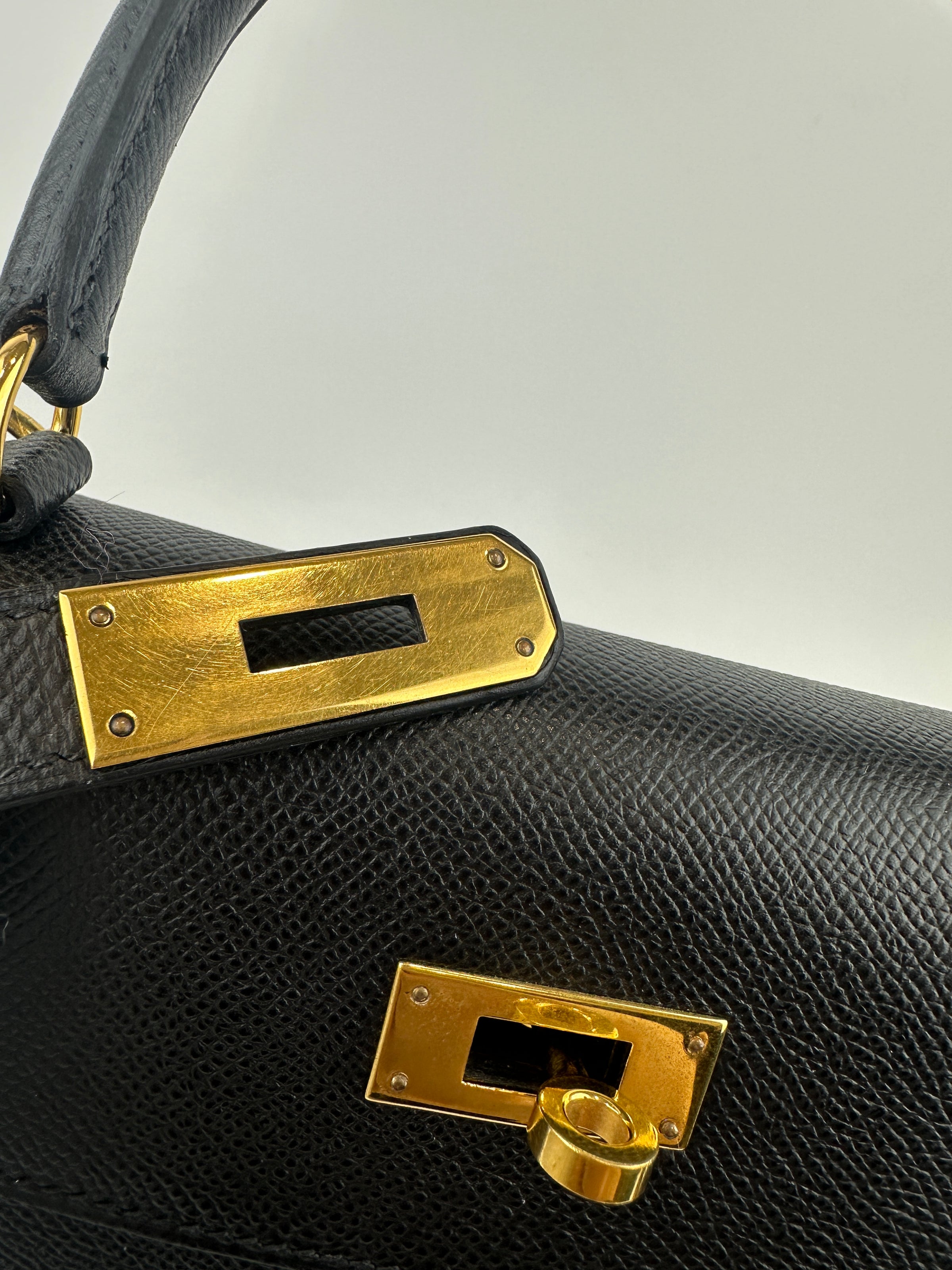 Kelly 28 Sellier Black Epsom GHW