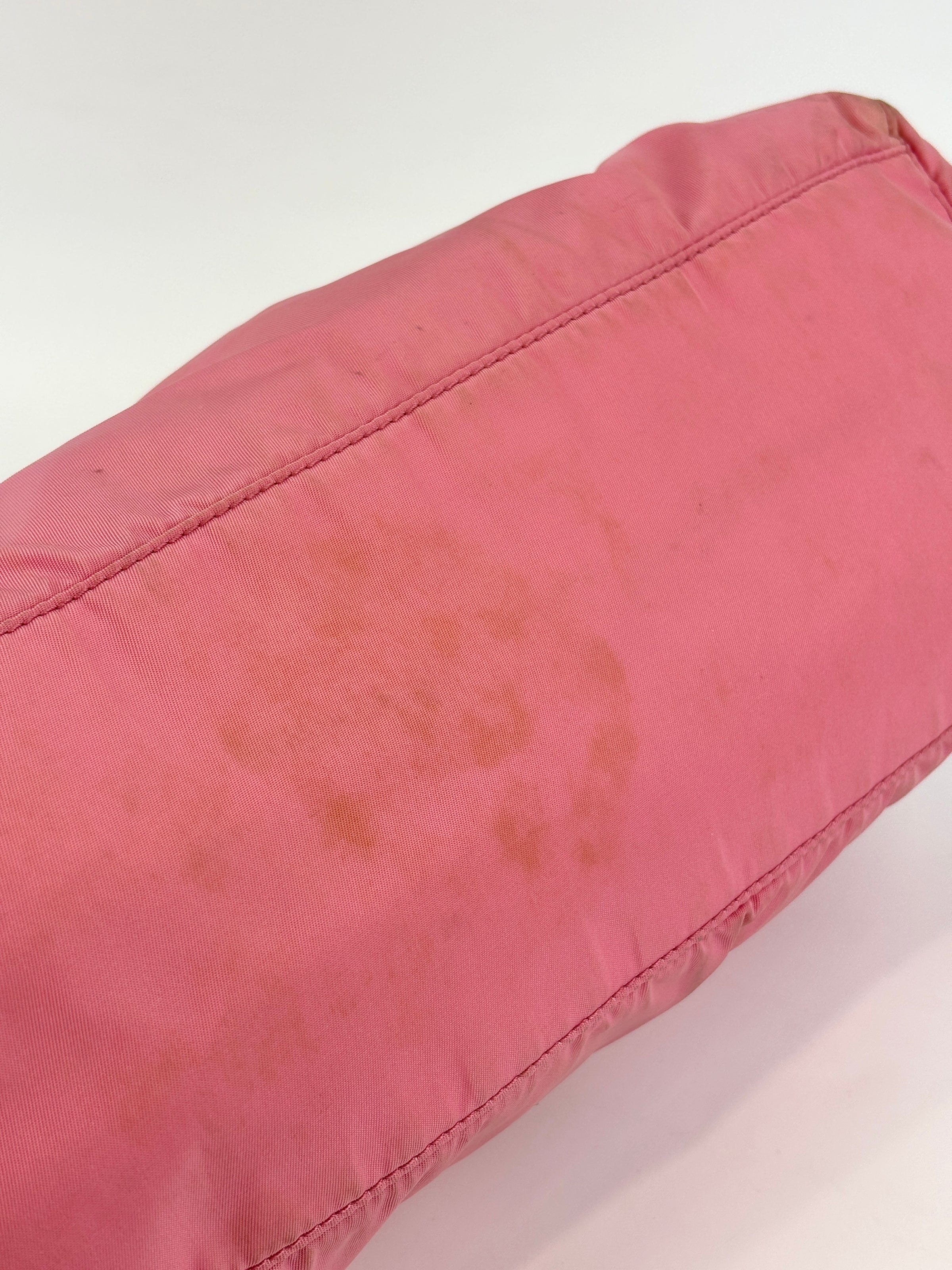 BN1631 Tesutto Bow Geranium