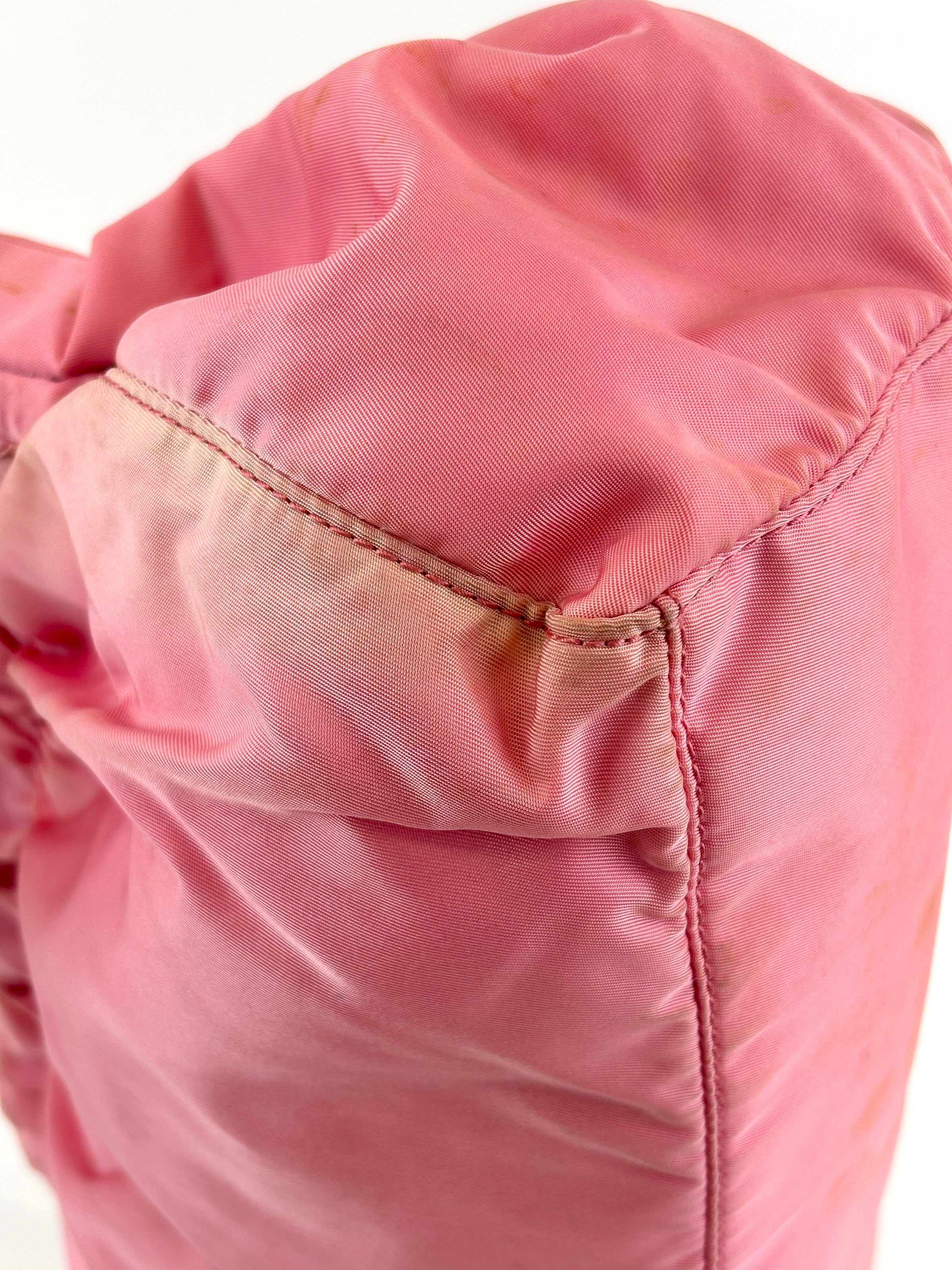 BN1631 Tesutto Bow Geranium