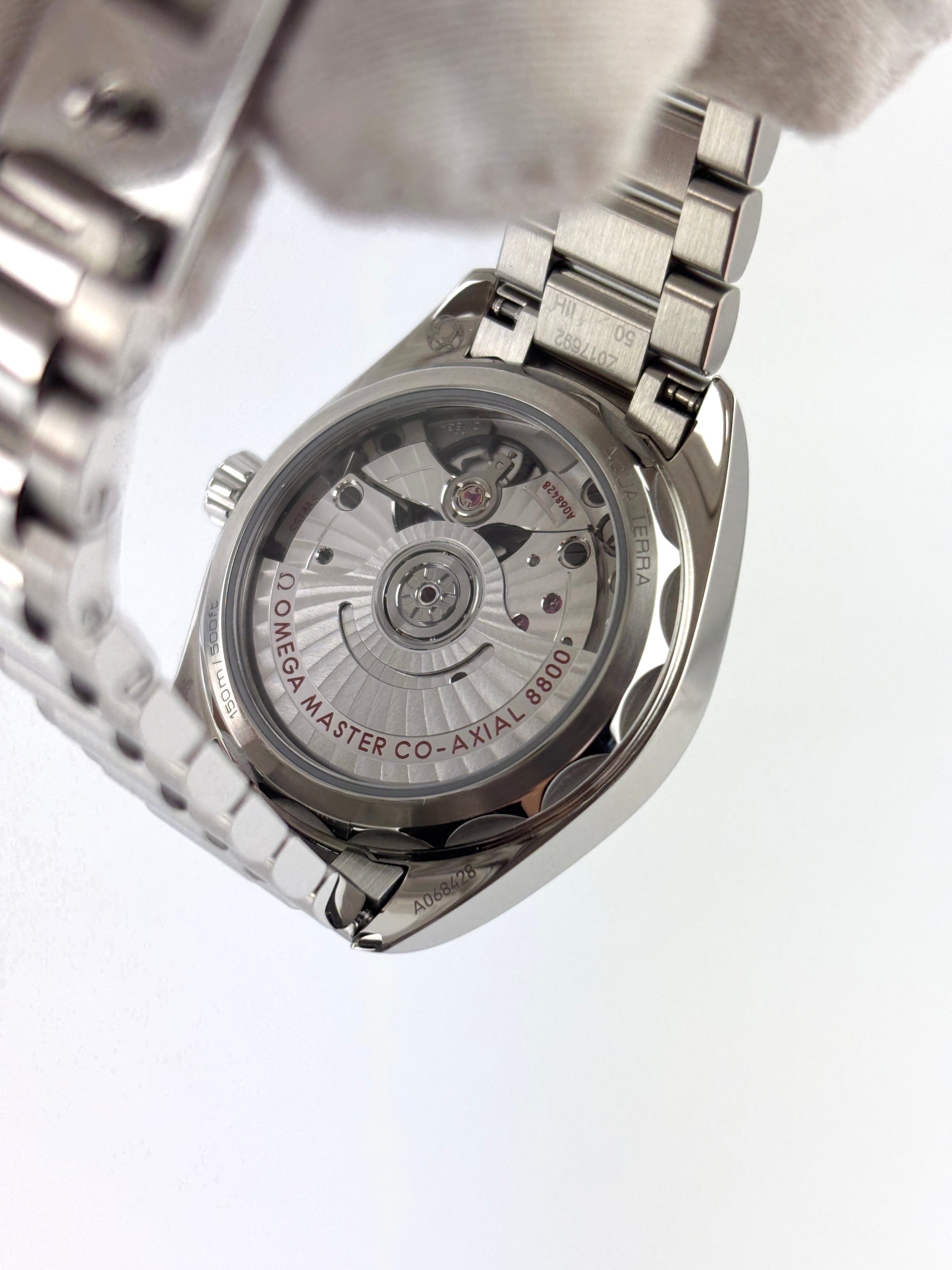 Seamaster Aqua Terra Shades 34mm Steel on Steel in Sandstone