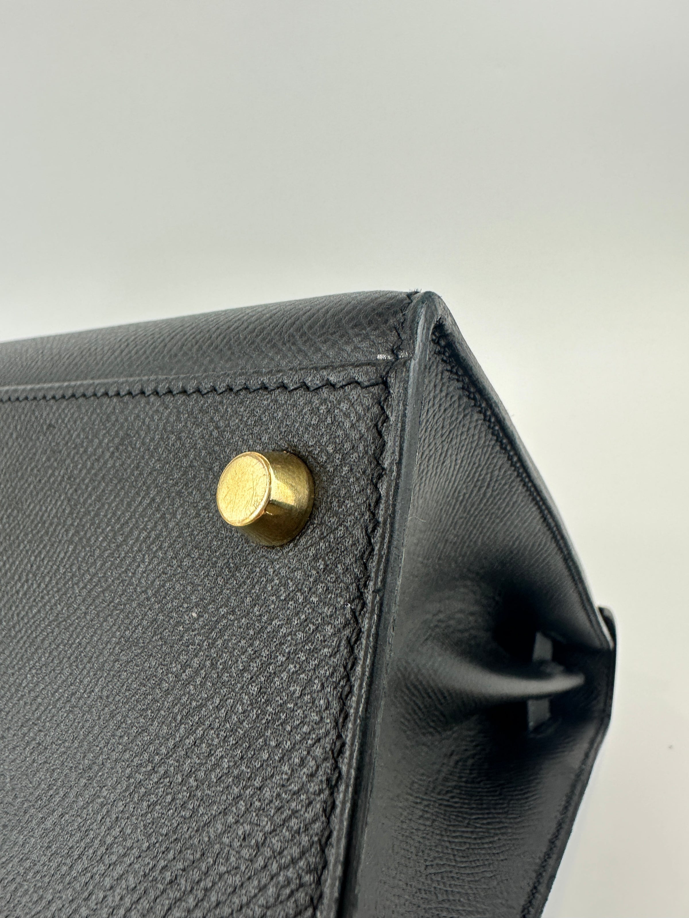 Kelly 28 Sellier Black Epsom GHW