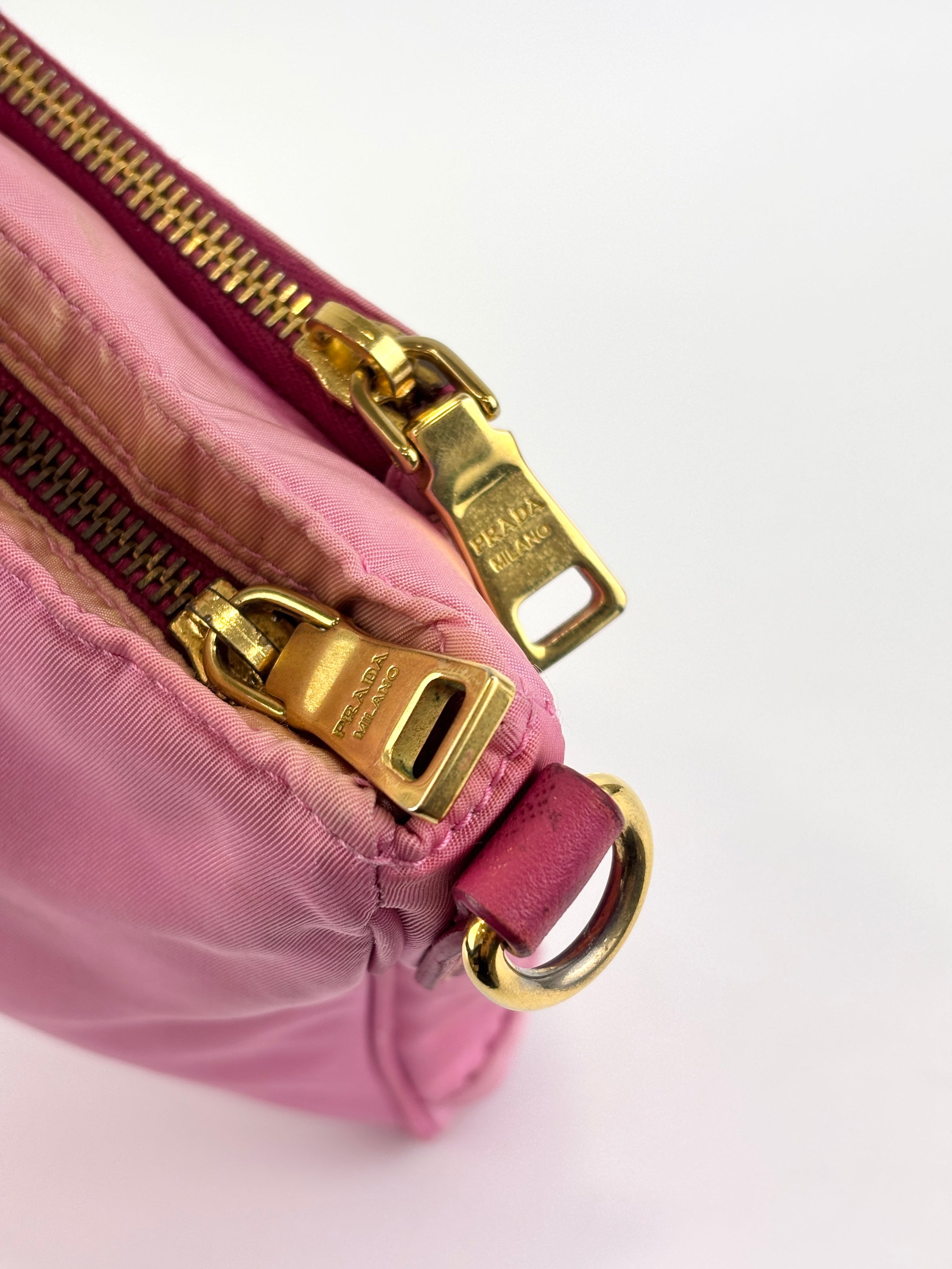 Tessuto Nylon Zip Front Sling Bag Pink