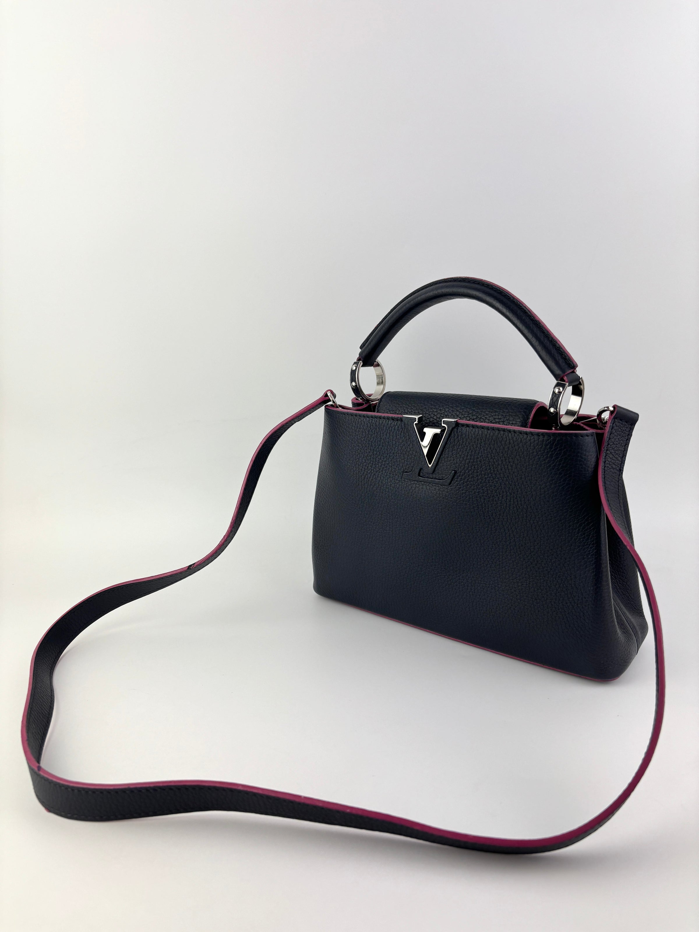 Capucines BB in Black Taurillon Leather/Fuschia SHW