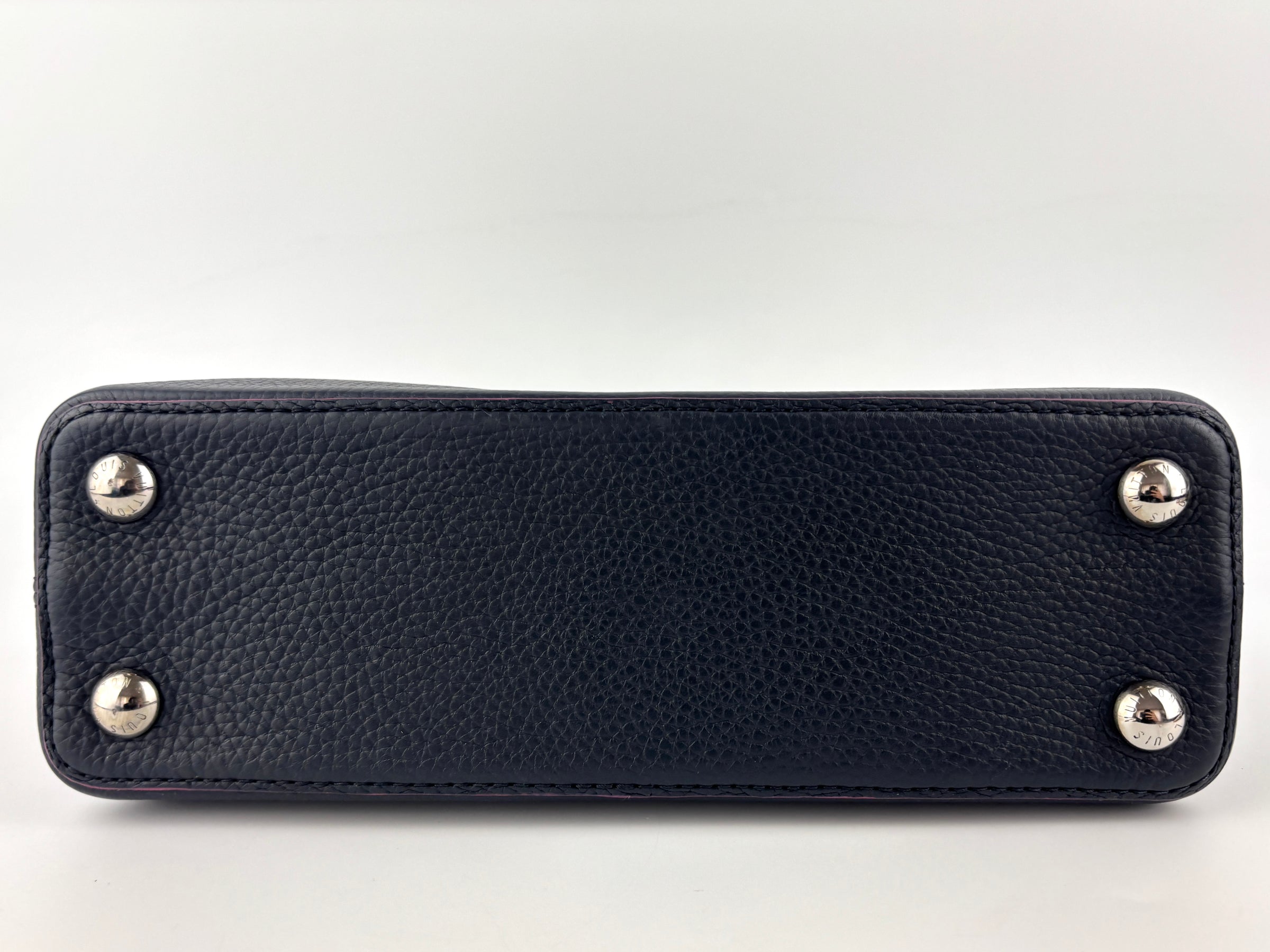 Capucines BB in Black Taurillon Leather/Fuschia SHW