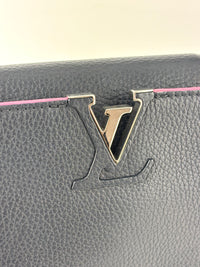 Capucines BB in Black Taurillon Leather/Fuschia SHW
